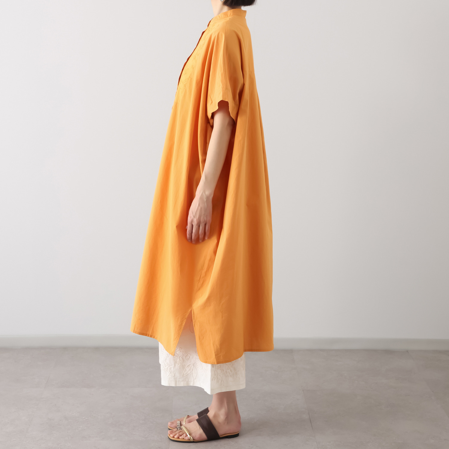 エバーグリーン エバーモア ヨーク刺しゅう切替 シャツワンピース