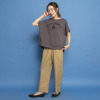 オンザビーバイサマーミー 大人のカジュアルを シックに装う ワイドストレートパンツ