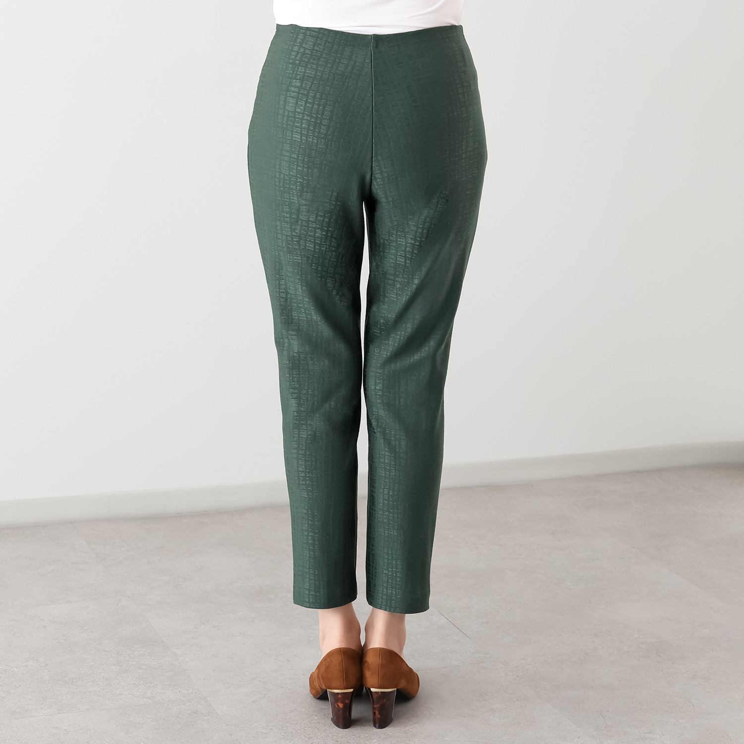 ピーツー 形格子ジャガード プレミアムシャイニー アンクルパンツ ＜股下６４ｃｍ＞