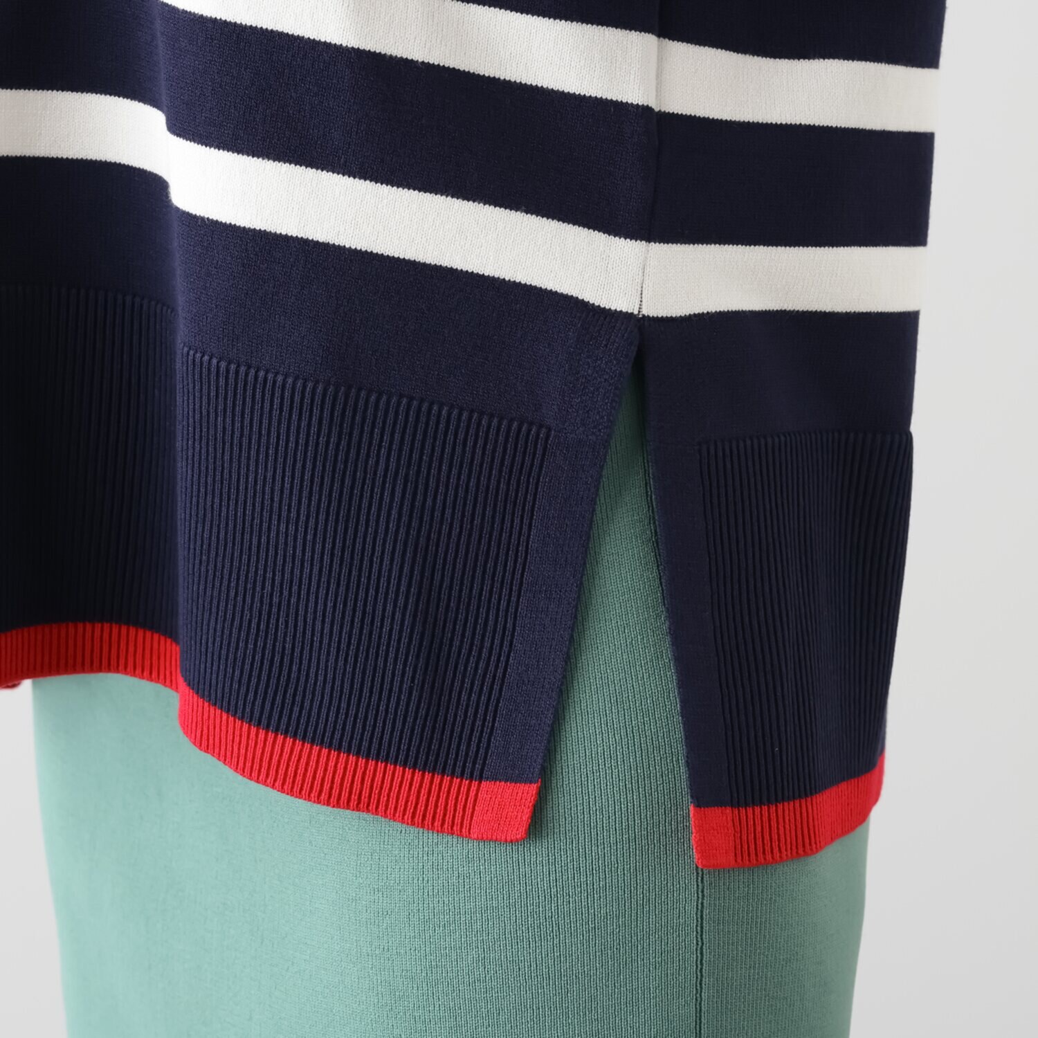 ゼラールスポーツ きれいめ編地仕立て 配色ラインアクセント ボーダーニットチュニック