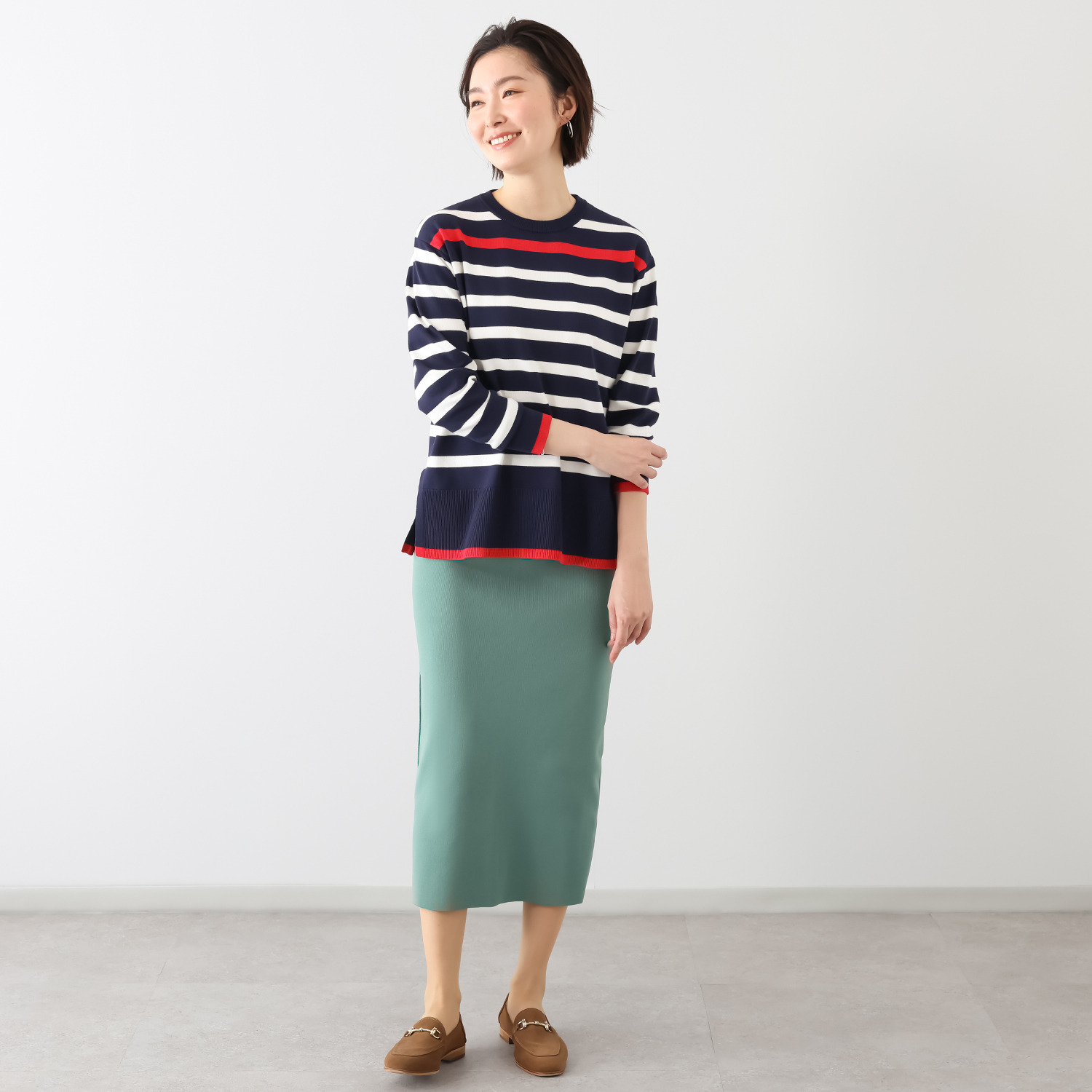 ゼラールスポーツ きれいめ編地仕立て 配色ラインアクセント ボーダーニットチュニック