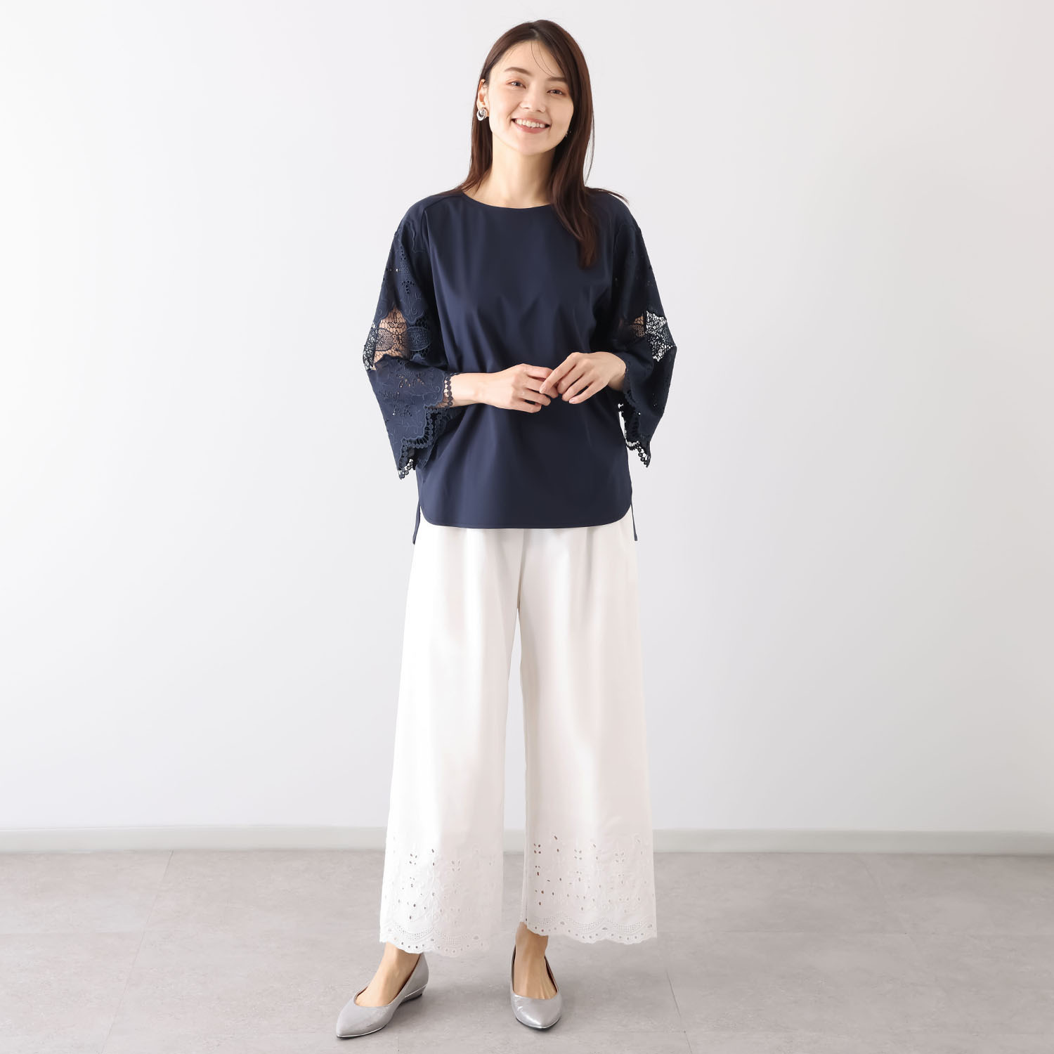 ナチュラルバイクリップ 一枚でも決まる 袖刺しゅうのカットソー 肌触りがとても良く なめらかな コットンプルオーバー