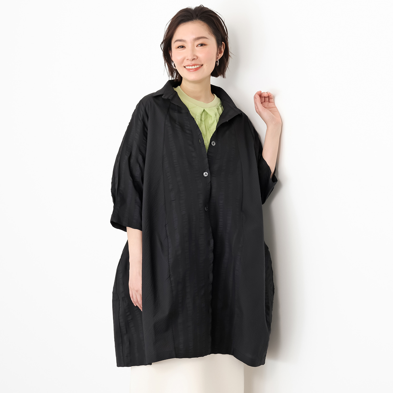 コイビトミサキ 立体ポコポコ素材の デザイン シャツチュニック