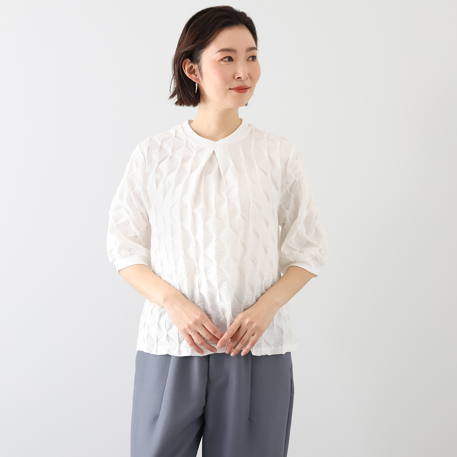 コイビトミサキ 立体シャーリング調 プルオーバーブラウス