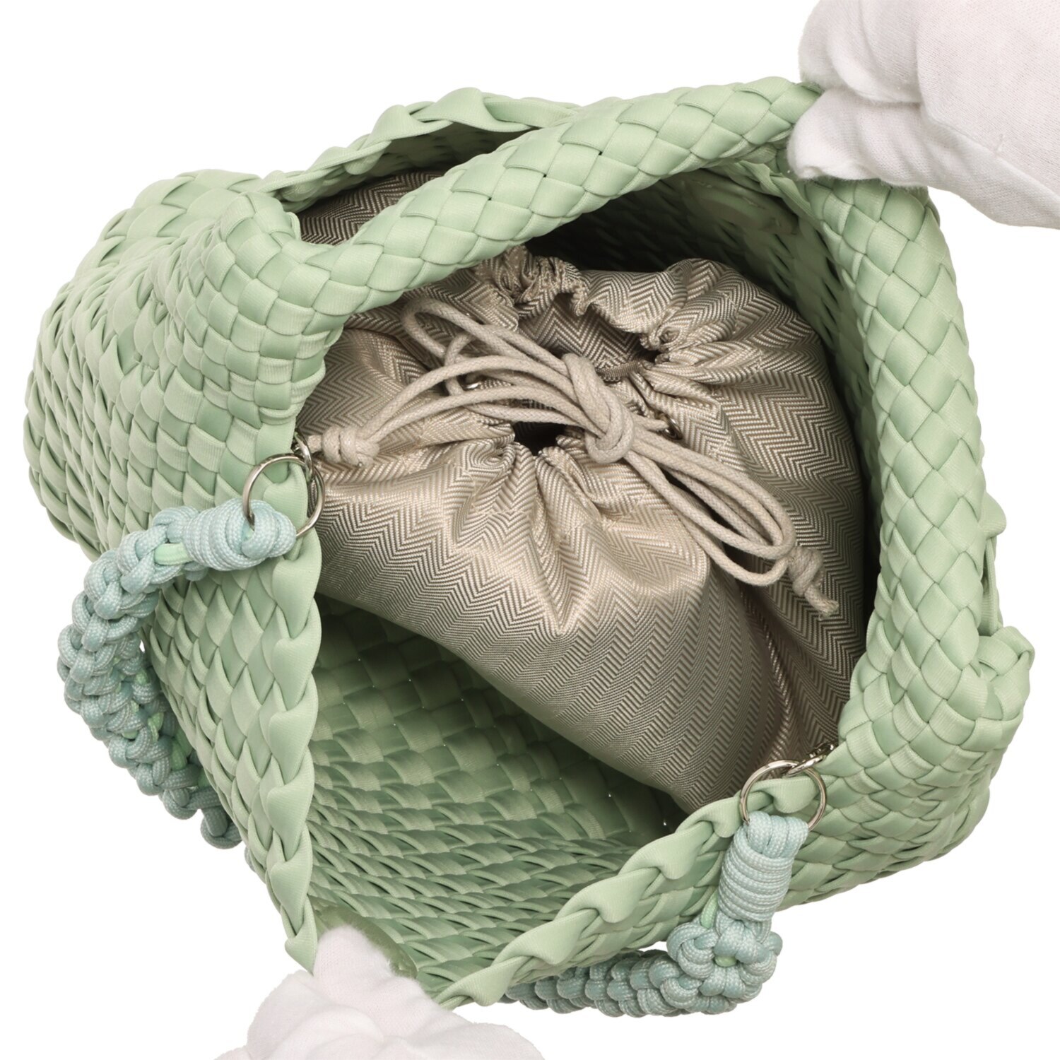 パドマ イントレチャート フラワーストラップ ３ウェイバッグ ＜巾着インナーポーチ付＞