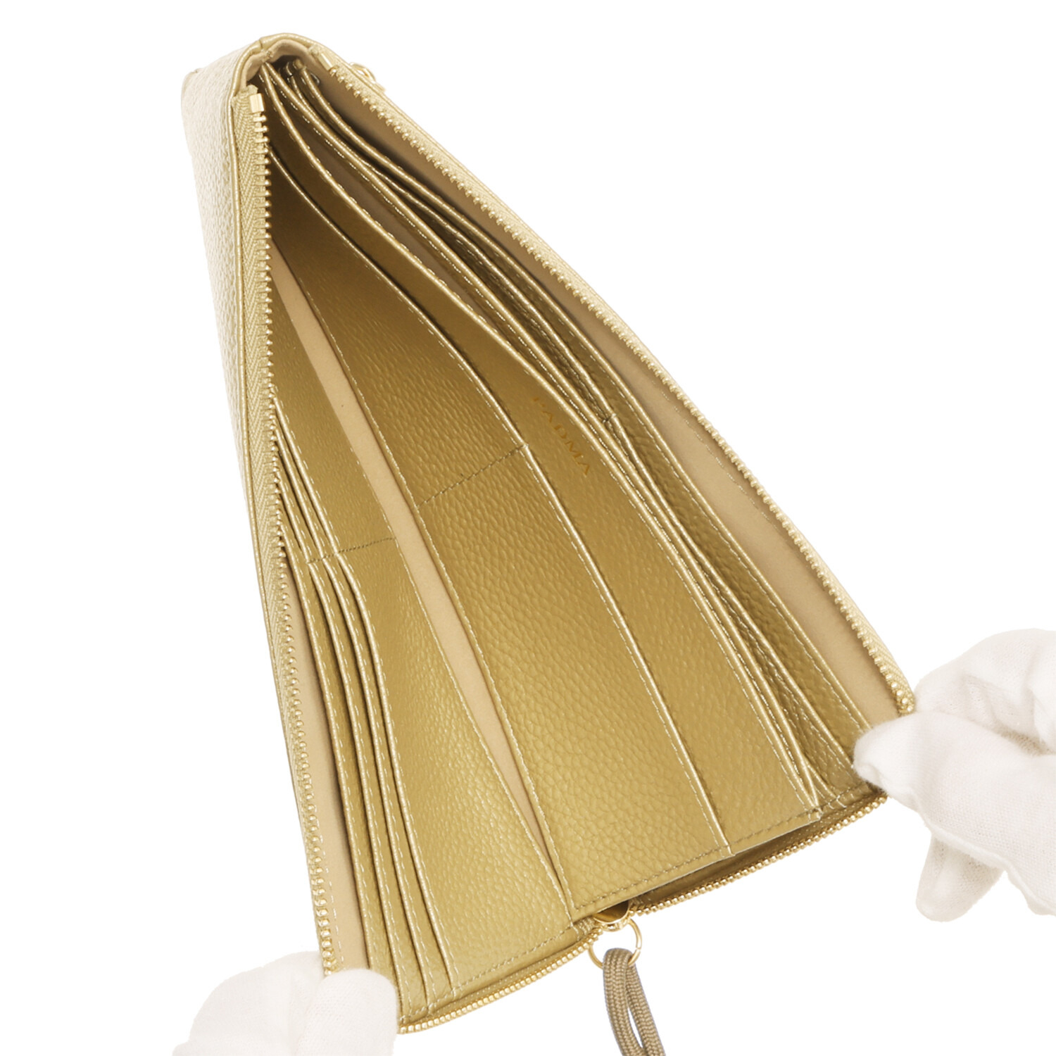 パドマ スリムなのに大容量 牛革 Ｌ字ファスナー長財布