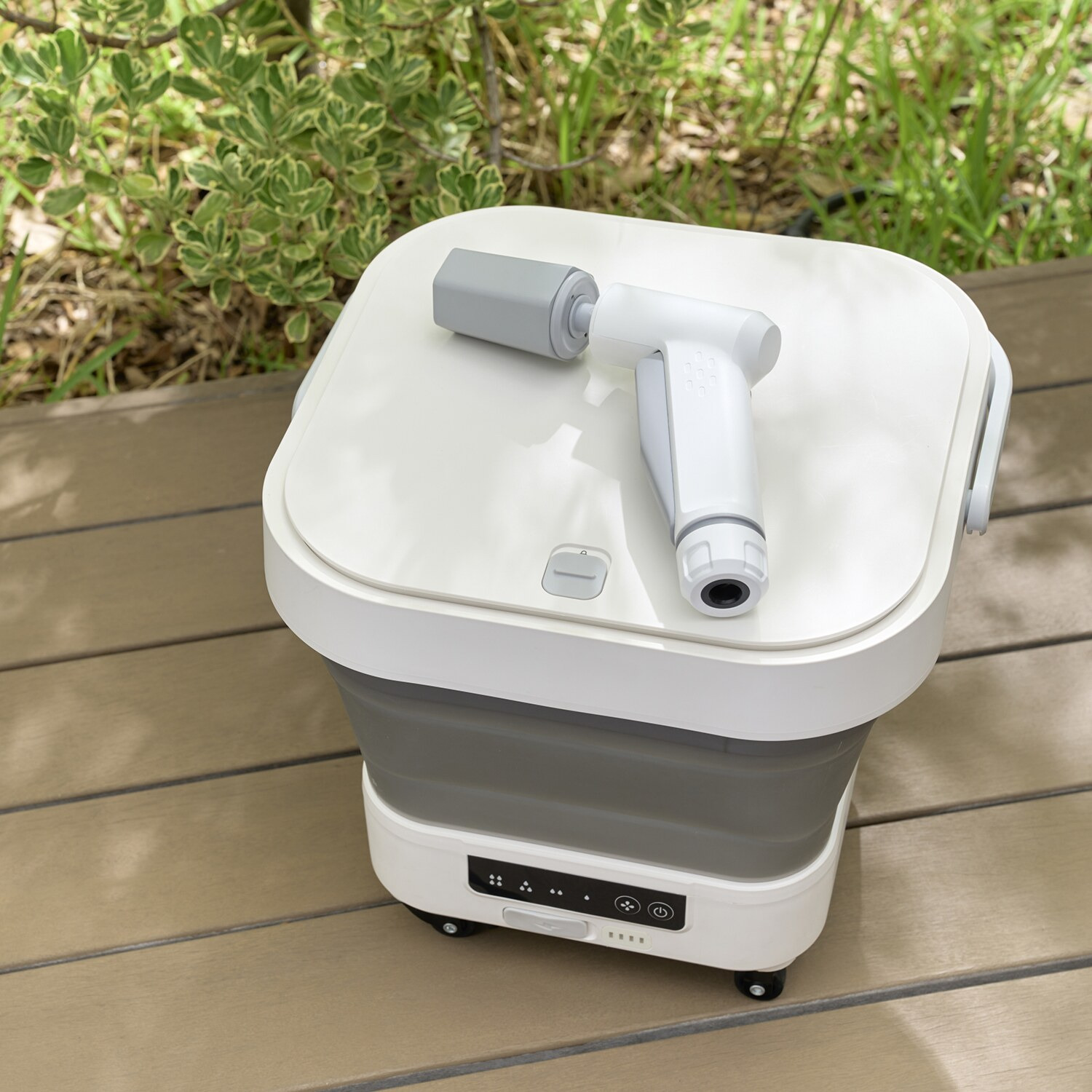 優しいミスト洗浄モードも 搭載！ コードレス高圧洗浄機 ミラブル アクアブラスト 特別セット