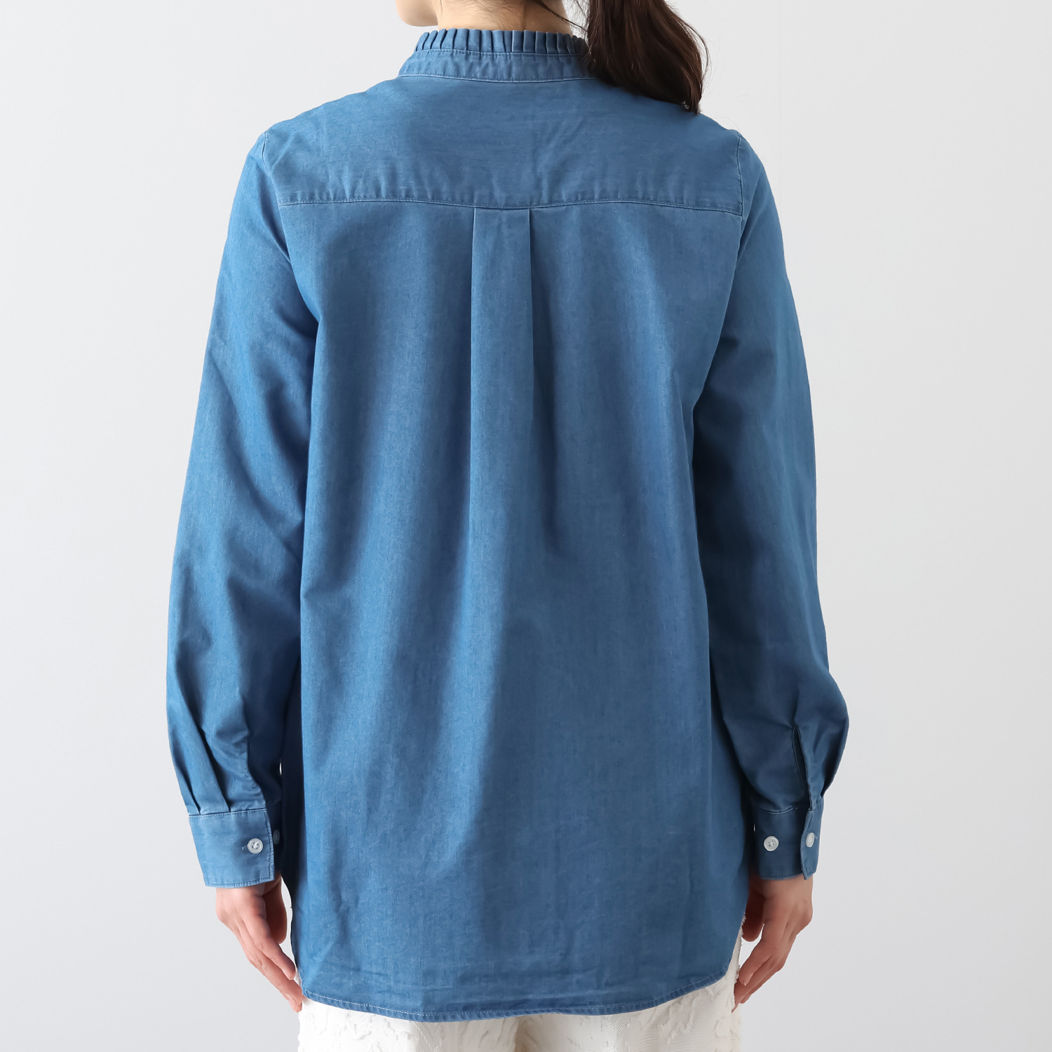 ルナリア 吸水速乾・ＵＶカット さらさらドライデニム フリルバンドカラーシャツ