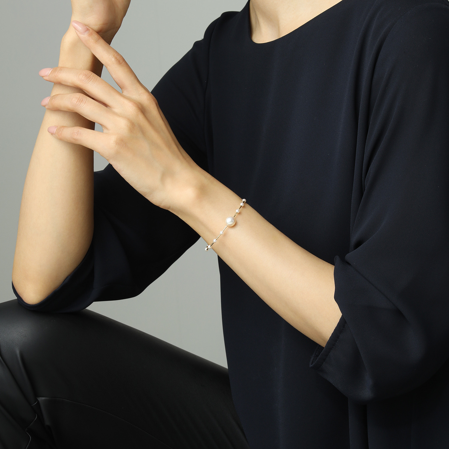 ジュペレ １８Ｋ 国産アコヤパール 大玉９ｍｍＵＰ＆ ベビーサイズミックス フレキシブルバングル