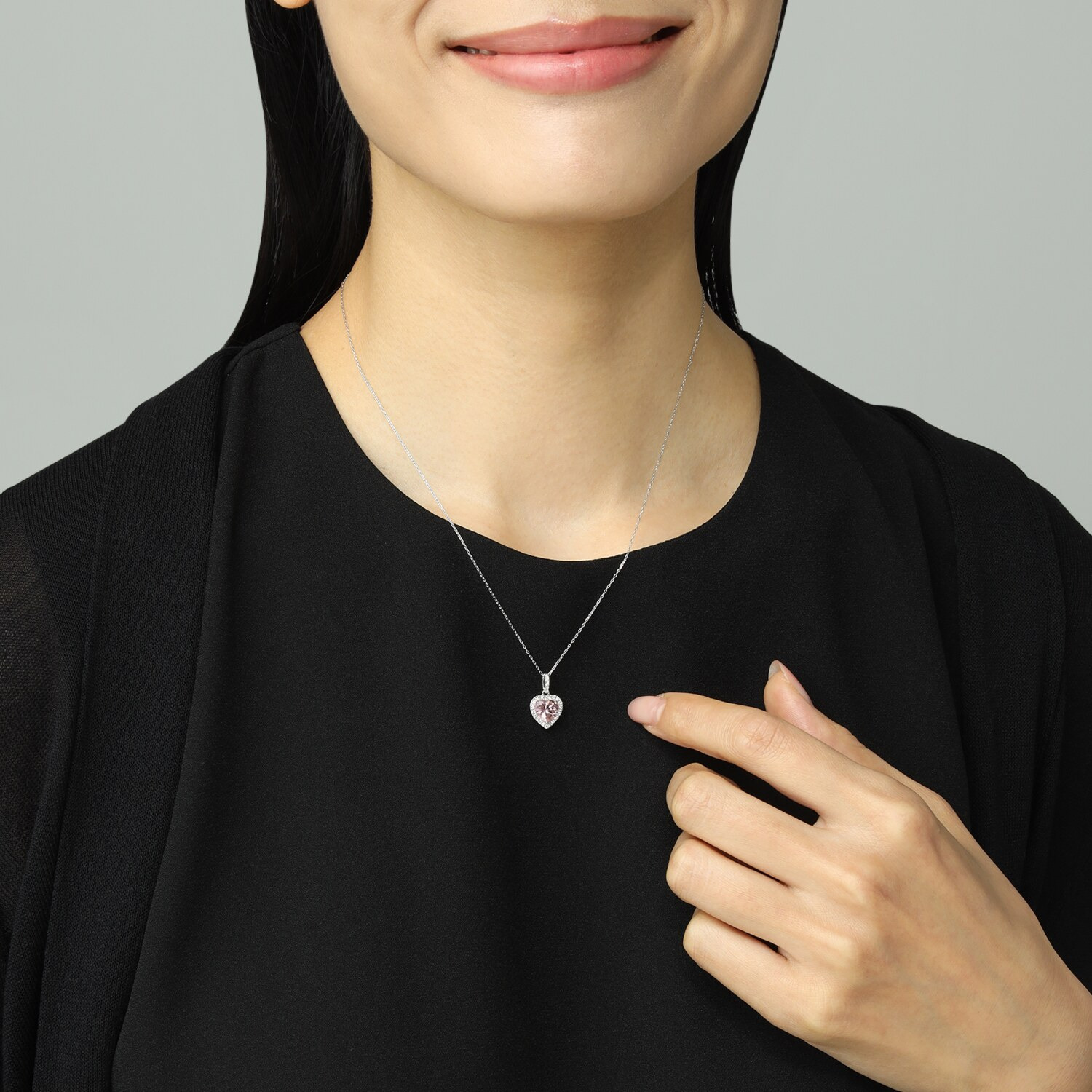 ビジューフルレゾン コローレ プラチナ９００ ハートシェイプ モーガナイト＆ ダイヤモンド ヘイローデザイン ペンダントトップ