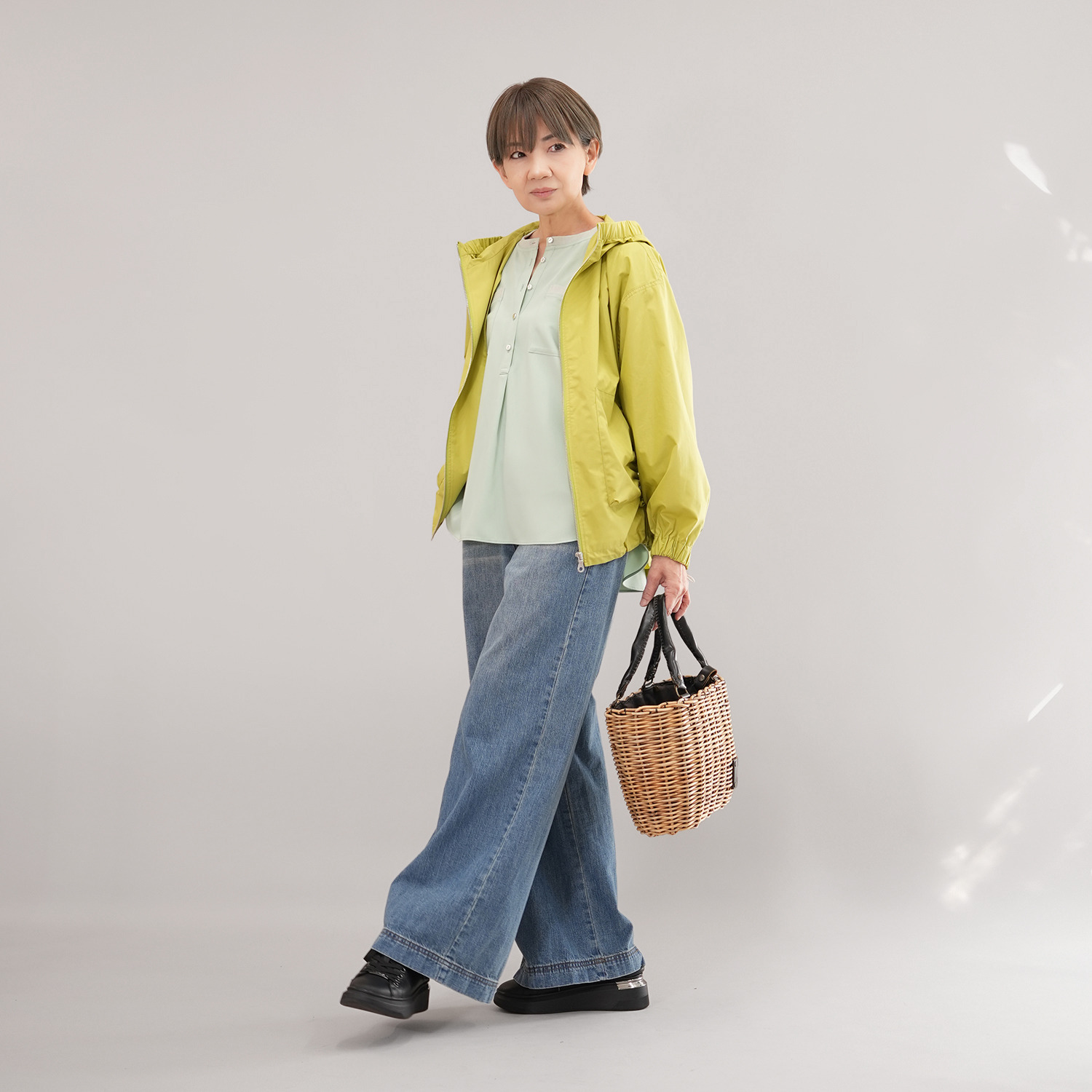 エムズ　スタイル ストレッチデシン 異素材切替 ヘンリーネック プルオーバー