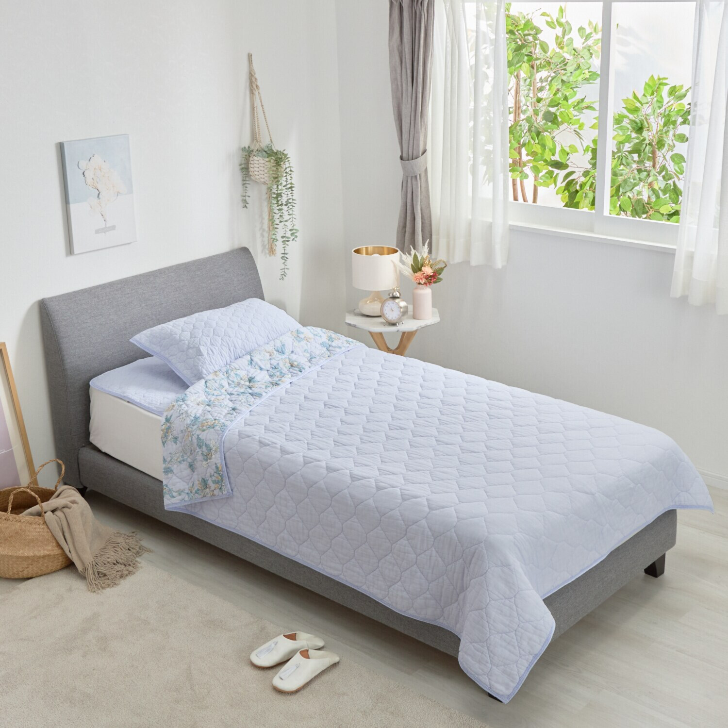 ｎｉｓｈｉｋａｗａ オールコットン 抗菌　リバーシブル やわらか水洗い キルトケット ＜ダブル＞