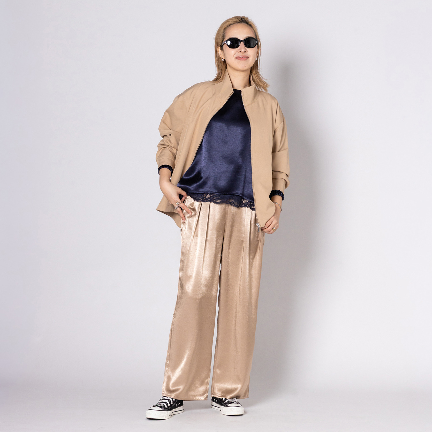 リミナル レースレイヤード サテンブラウス