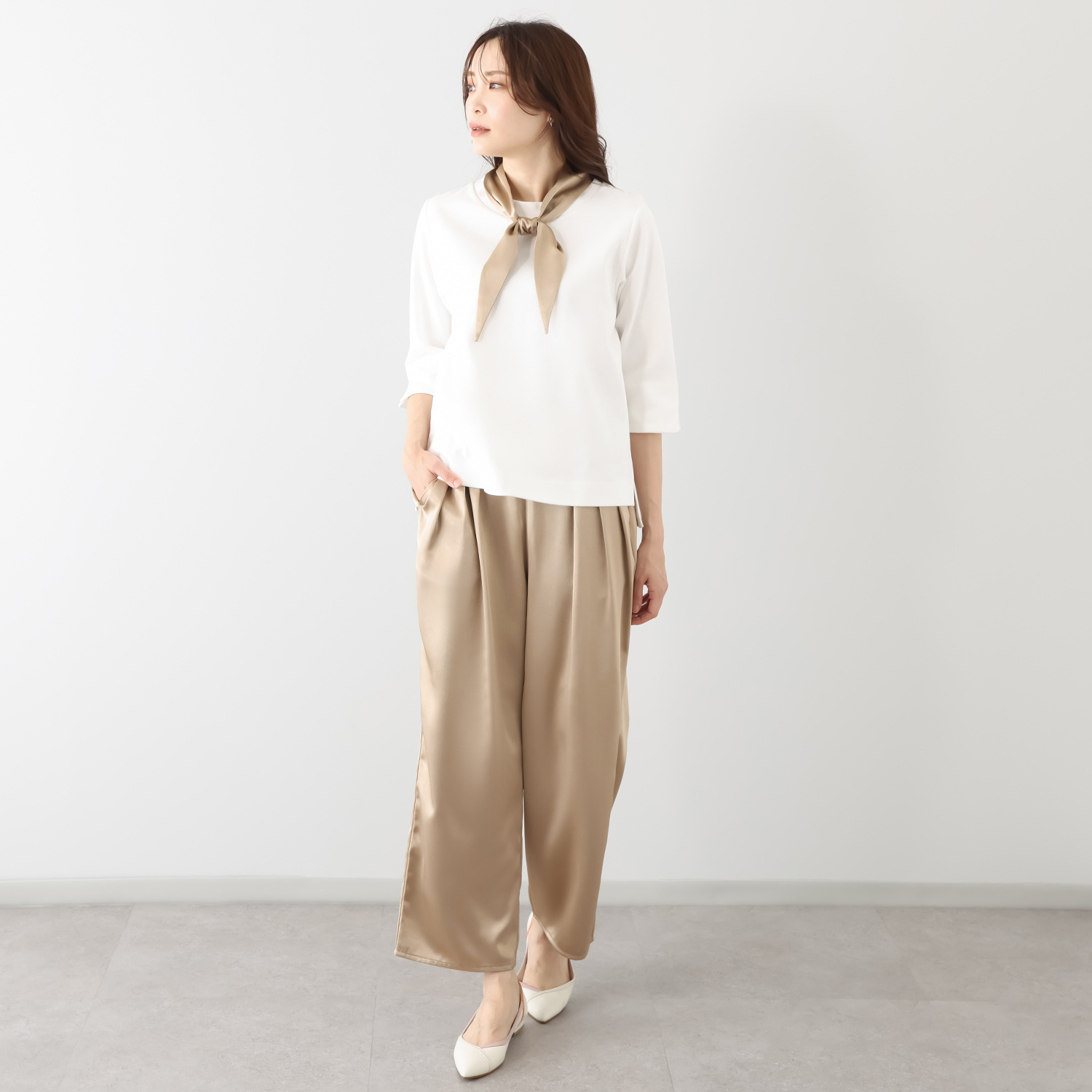 リミナル サテンタック ワイドパンツ