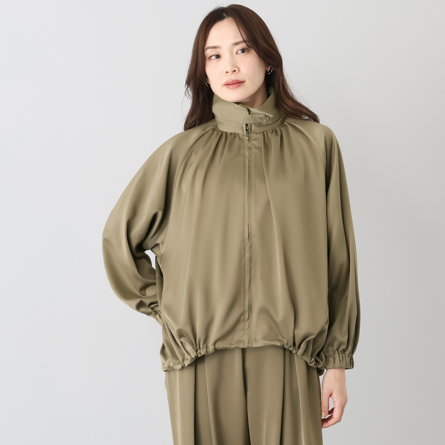 リラリー サテン ブルゾン