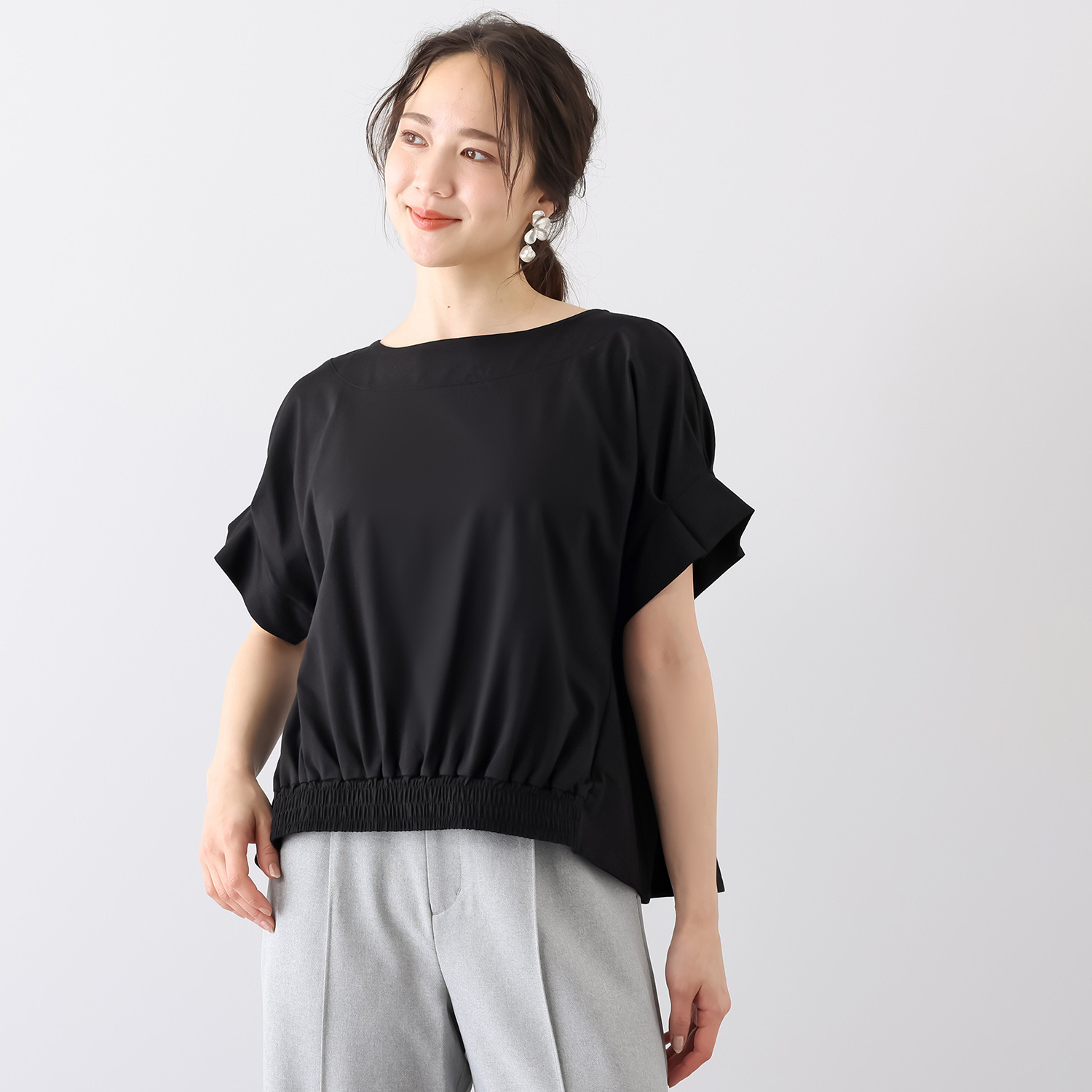 Ｓ３５７プラス ３６０度美しい 裾シャーリング バックフレアー プルオーバー