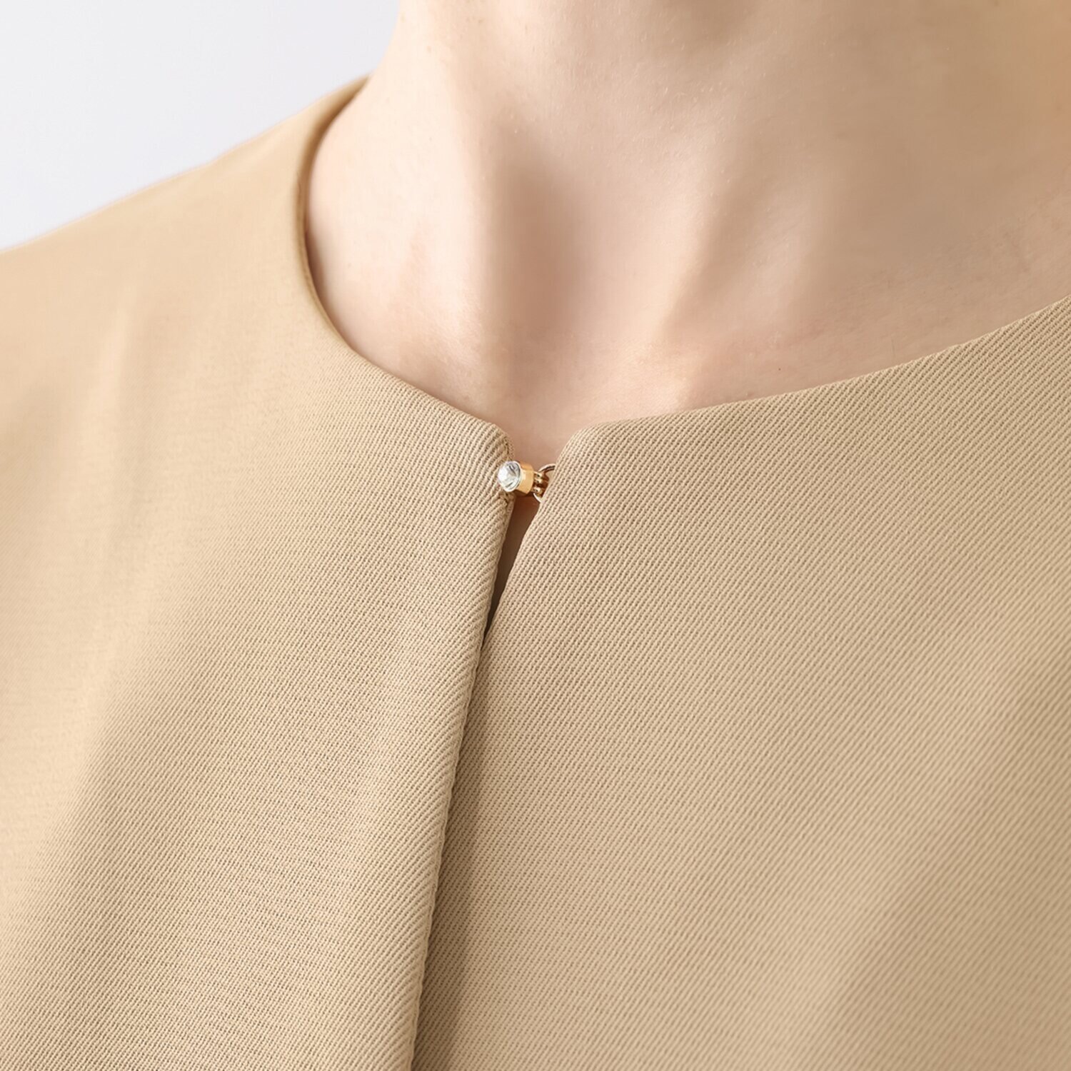 Ｓ３５７プラス さらり上品見え ドレープブラウス