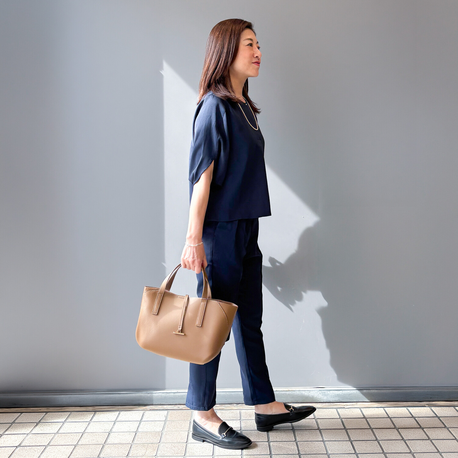 Ｓ３５７プラス さらり上品見え ドレープブラウス