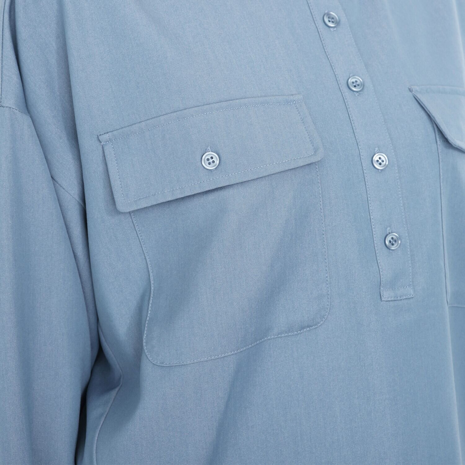 イシカワラボ★ヒトミ ストレッチツイル スキッパーデザイン プルオーバー