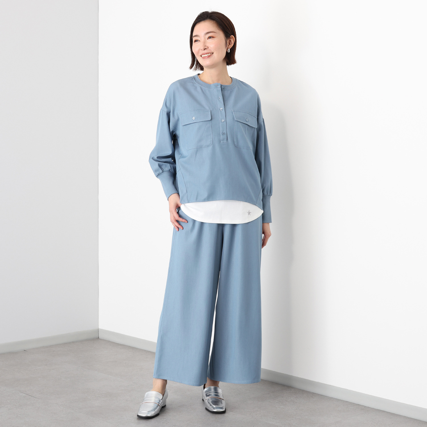 イシカワラボ★ヒトミ ストレッチツイル スキッパーデザイン プルオーバー