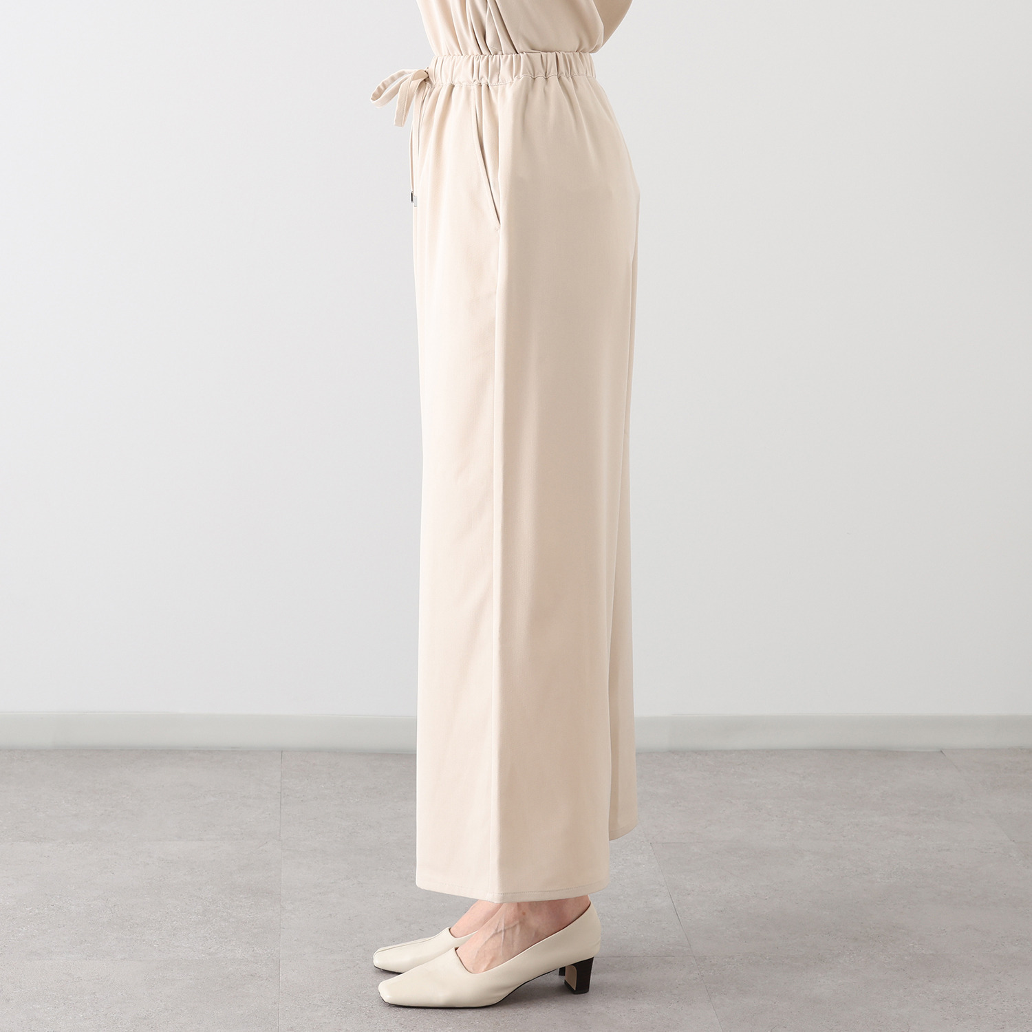 イシカワラボ★ヒトミ ストレッチツイル ドロストアクセント セミワイドパンツ