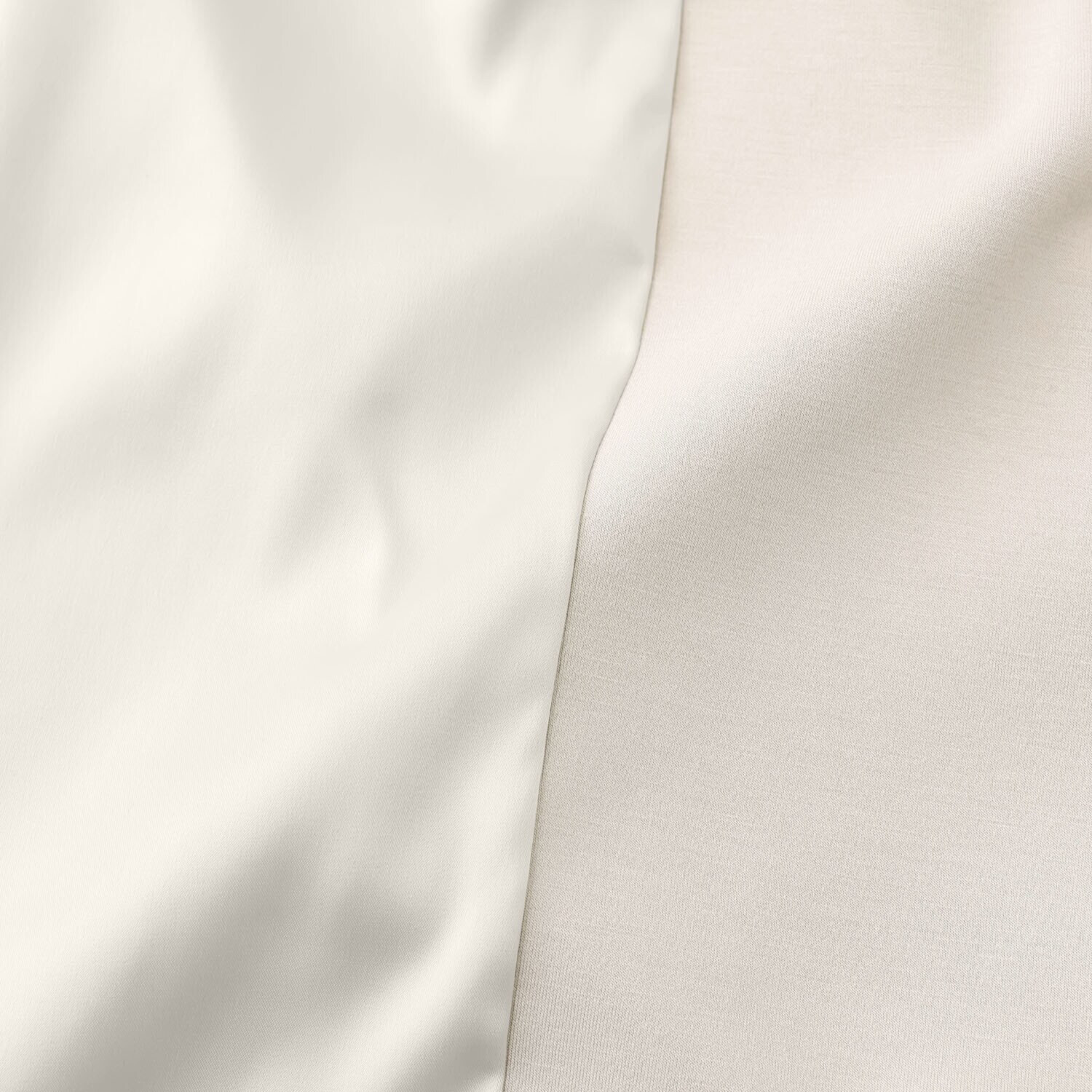 ヘブンアンドアース サテン切替 ハーフジップ フーディーワンピース