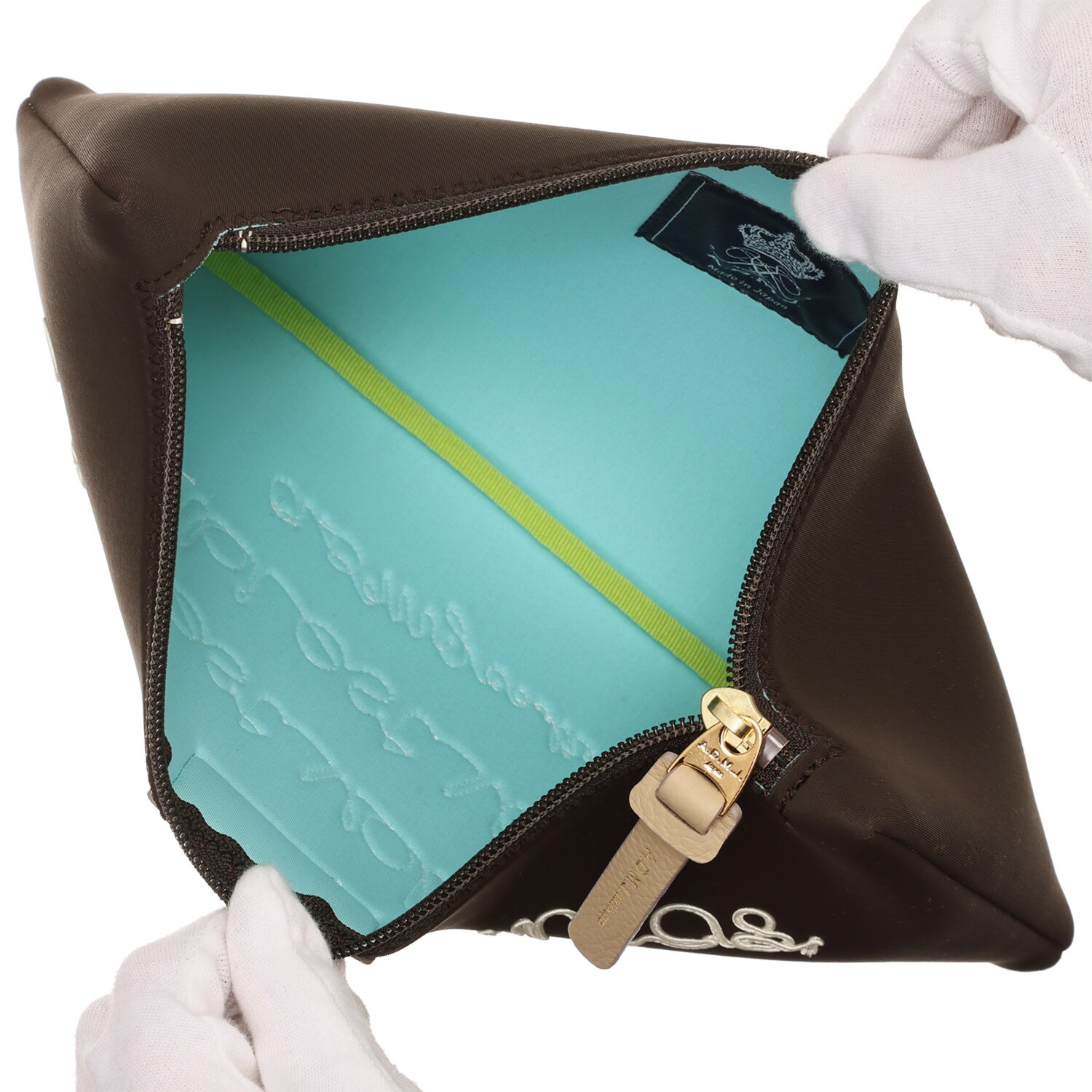 エーディーエムジェイ 魔法のように軽い マジックライト（Ｒ） ポーチ大小２点セット