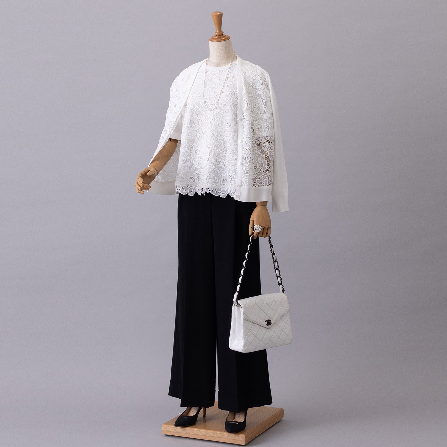 アズイズ　ビーマイセルフ バイ　ネイチャーズ エンブロイダリー レース使い カーディガン