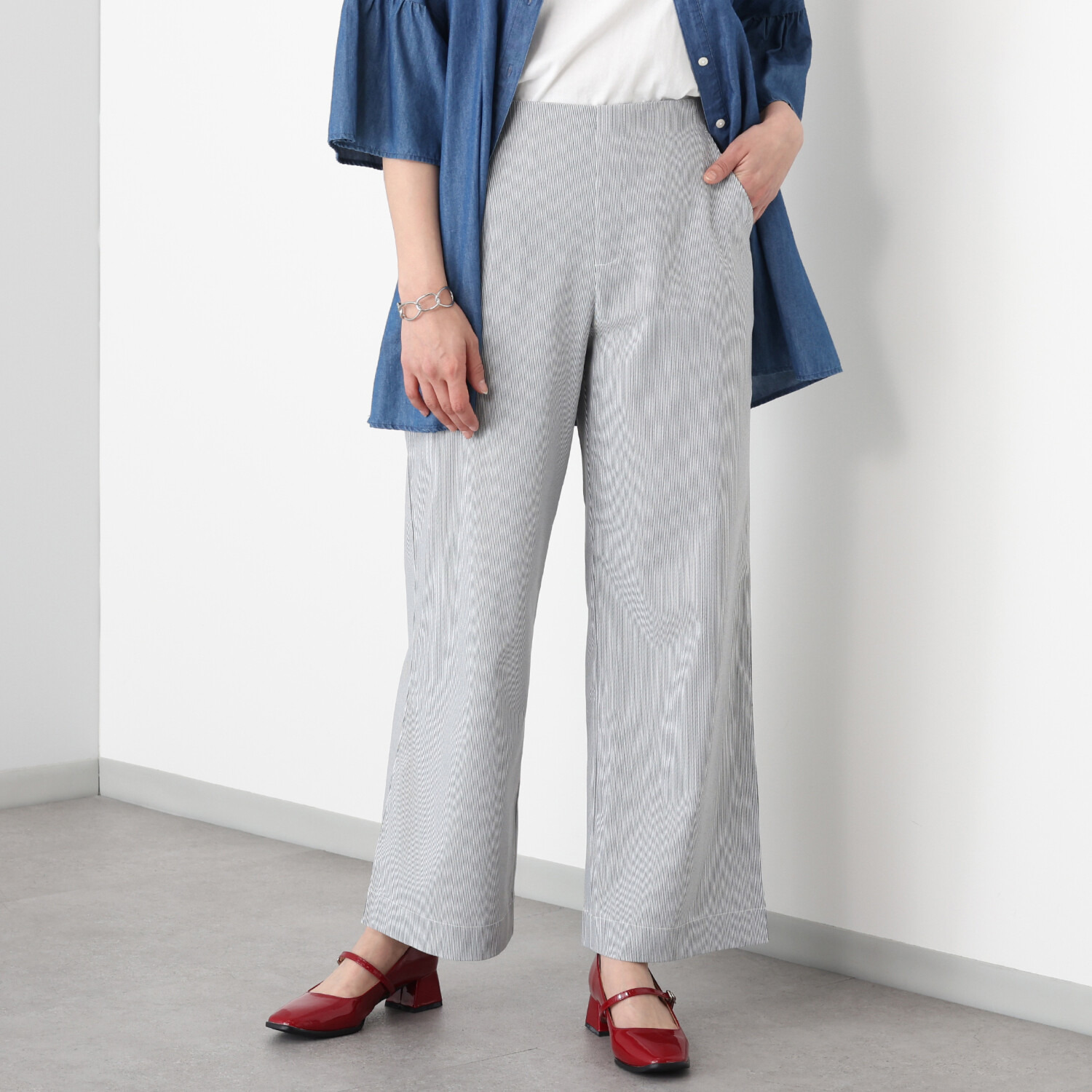 アトリエール 接触冷感・ＵＶカット ストライプストレッチ ワイドストレートパンツ