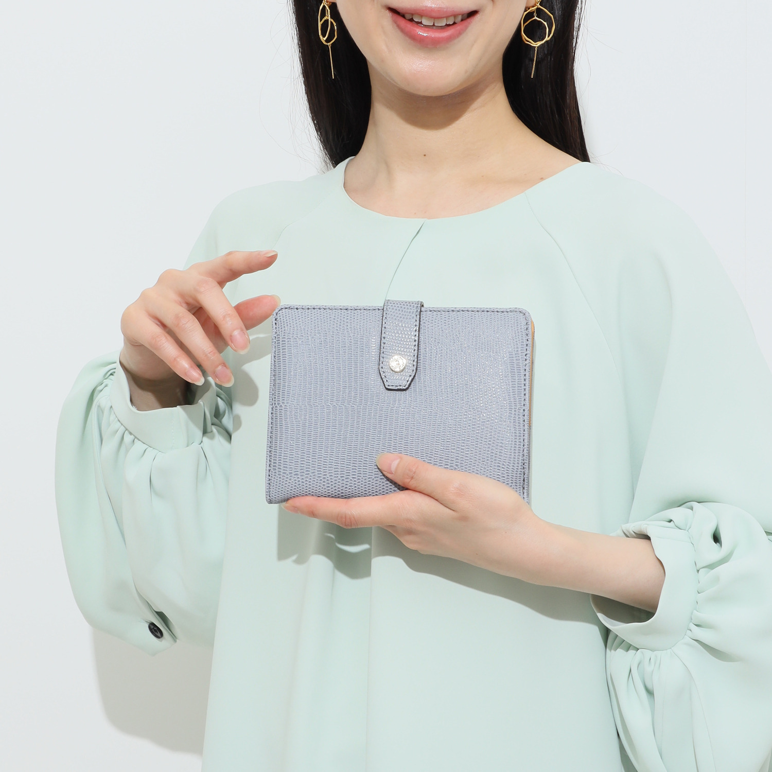 モーダプリンチペ はっ水 リザード型押しレザー お薬手帳ケース