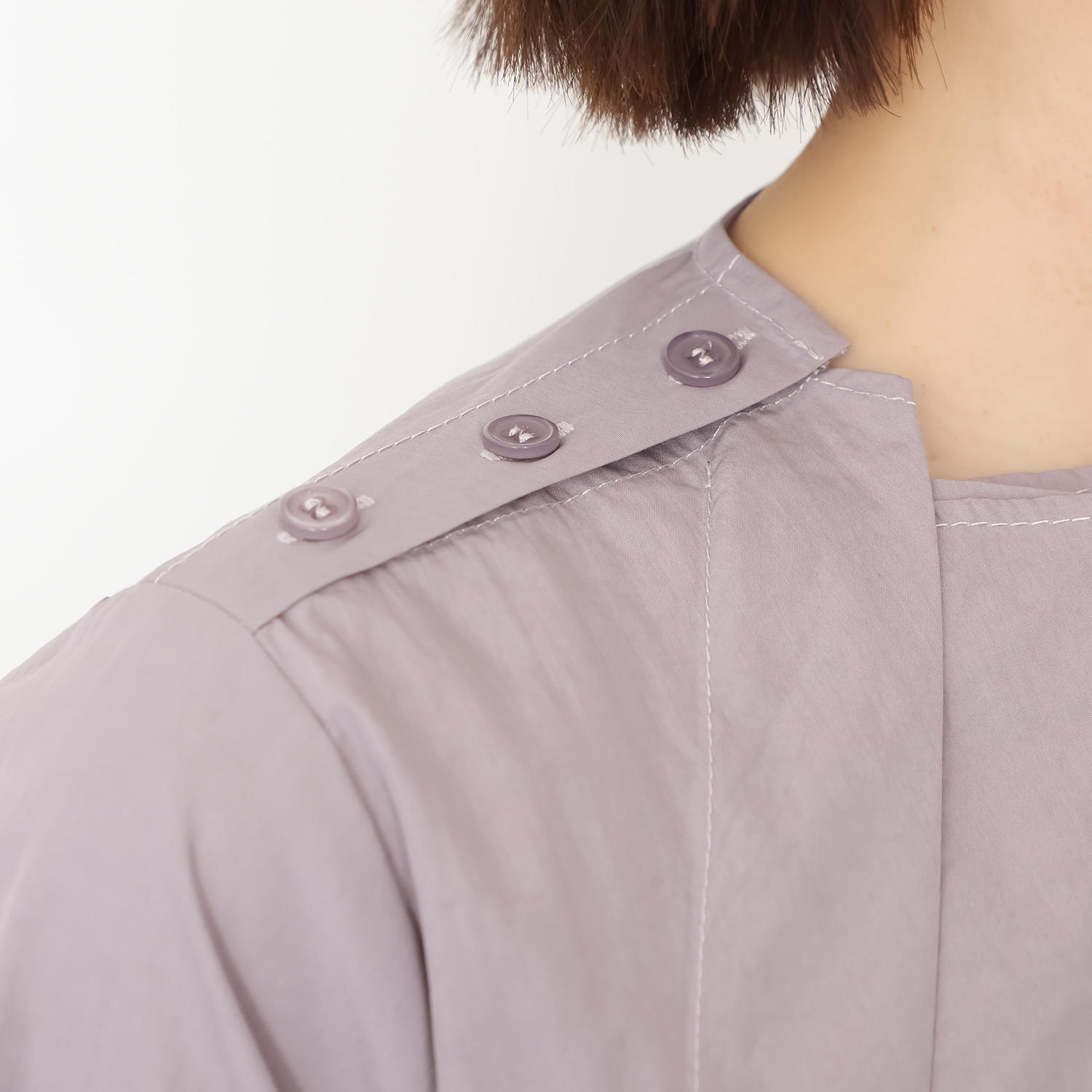 ベルポニー タックデザイン アシンメトリー ブラウス