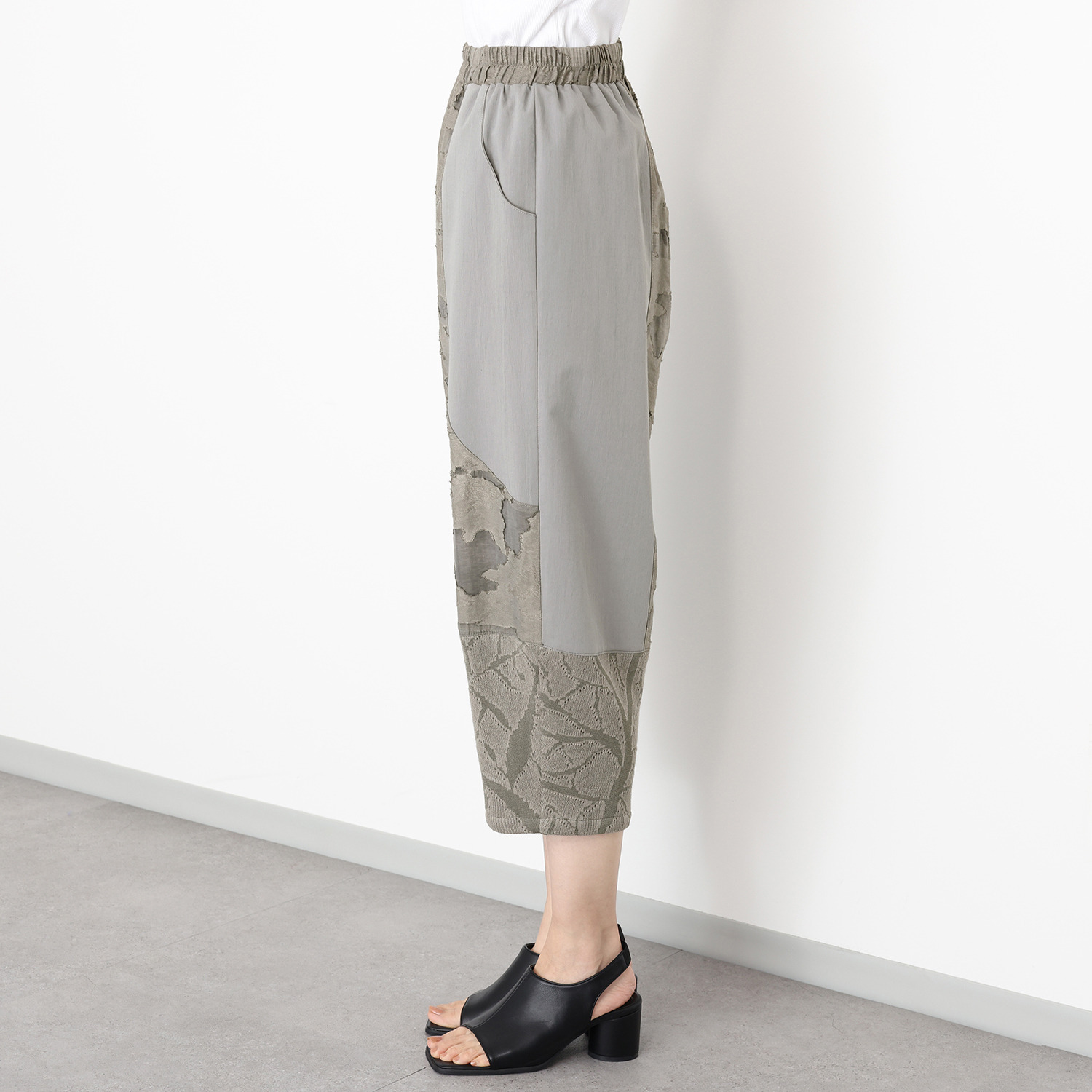 ヨシヨシ バイ　ピージェイ 異素材切替 ワイドテーパード デザインパンツ