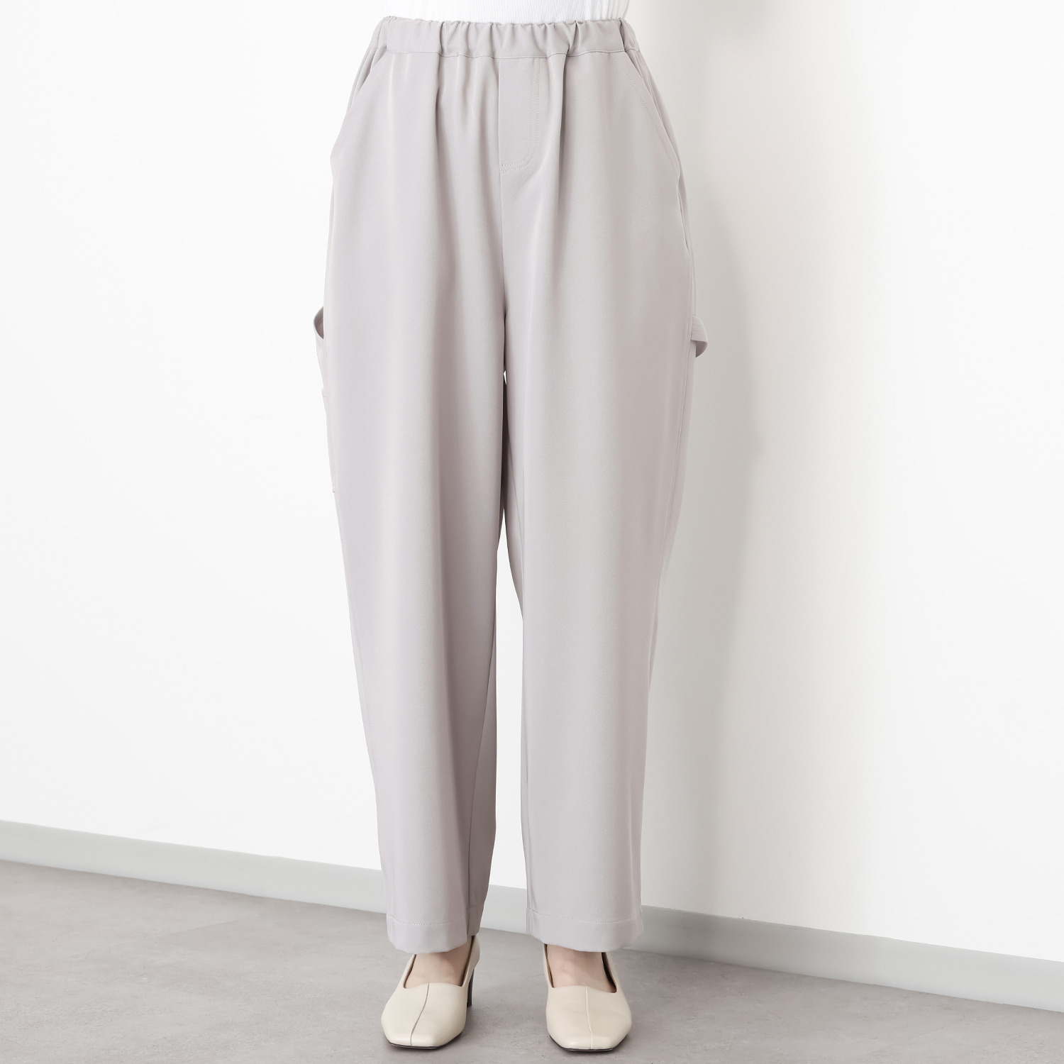 ワンピース セレクト　バイ　カワル さらっと快適！ 脚のラインを拾いにくい 美しいシルエット ペインターパンツ