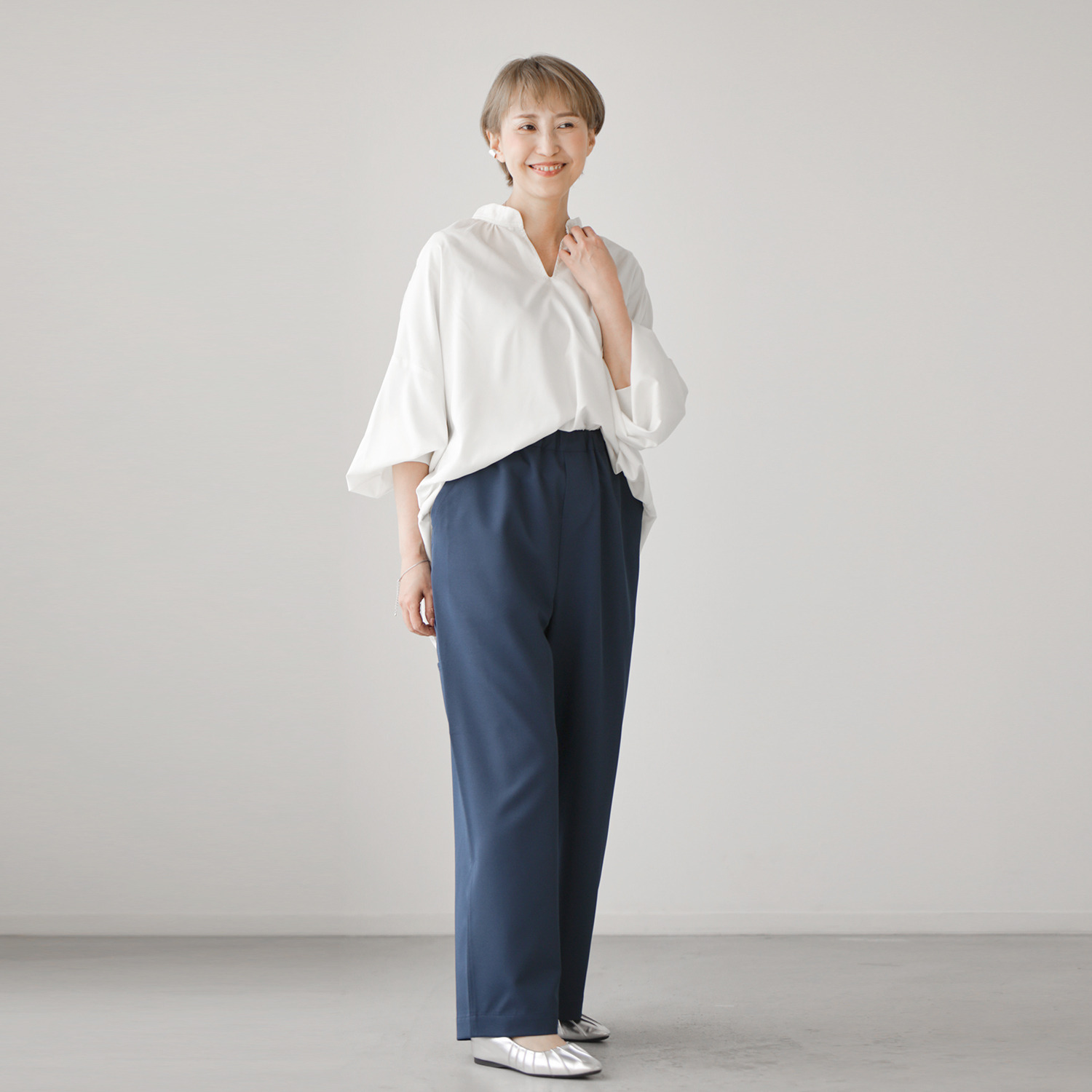 ワンピース セレクト　バイ　カワル さらっと快適！ 脚のラインを拾いにくい 美しいシルエット ペインターパンツ