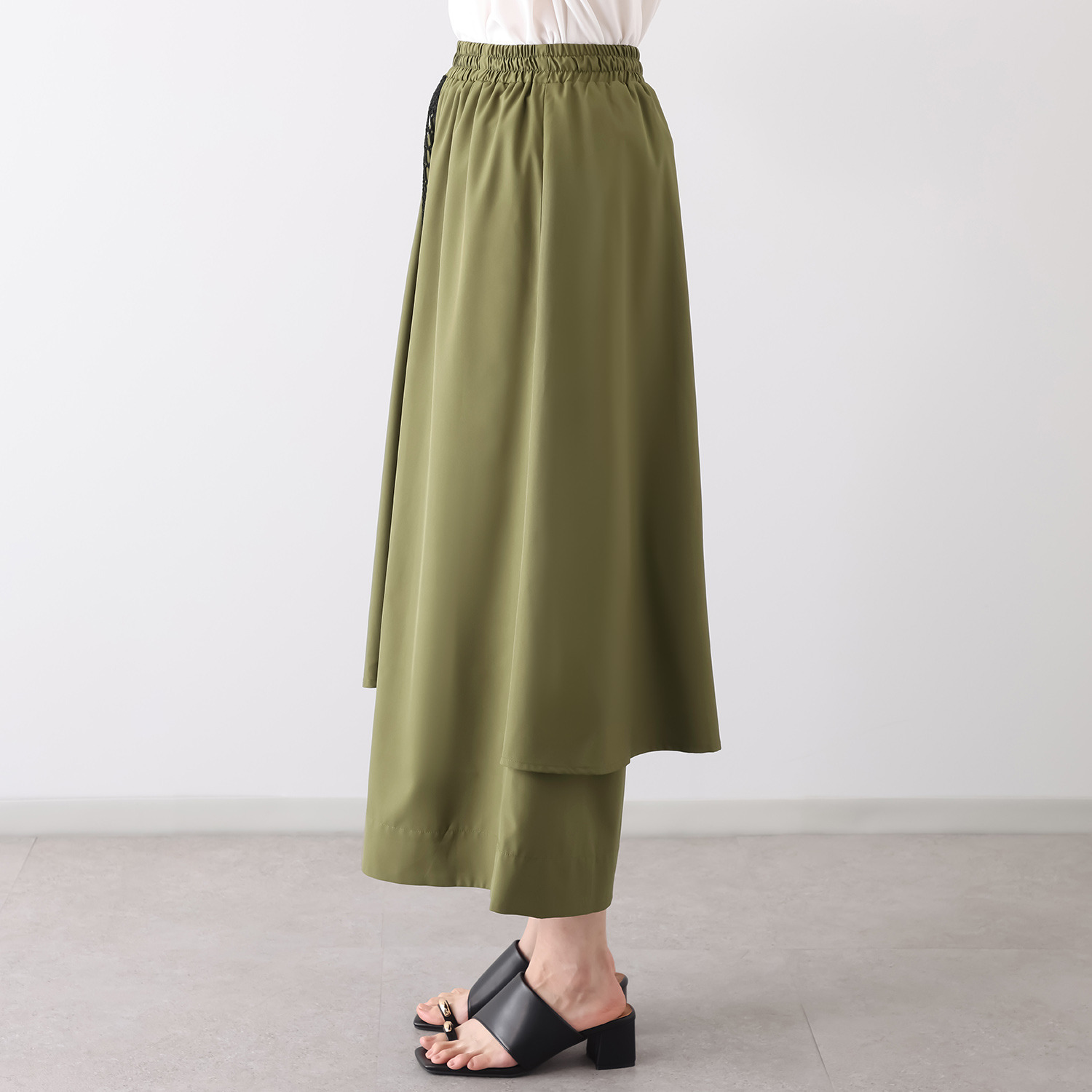 ラブソル アシンメトリーデザイン メッシュアクセントパンツ