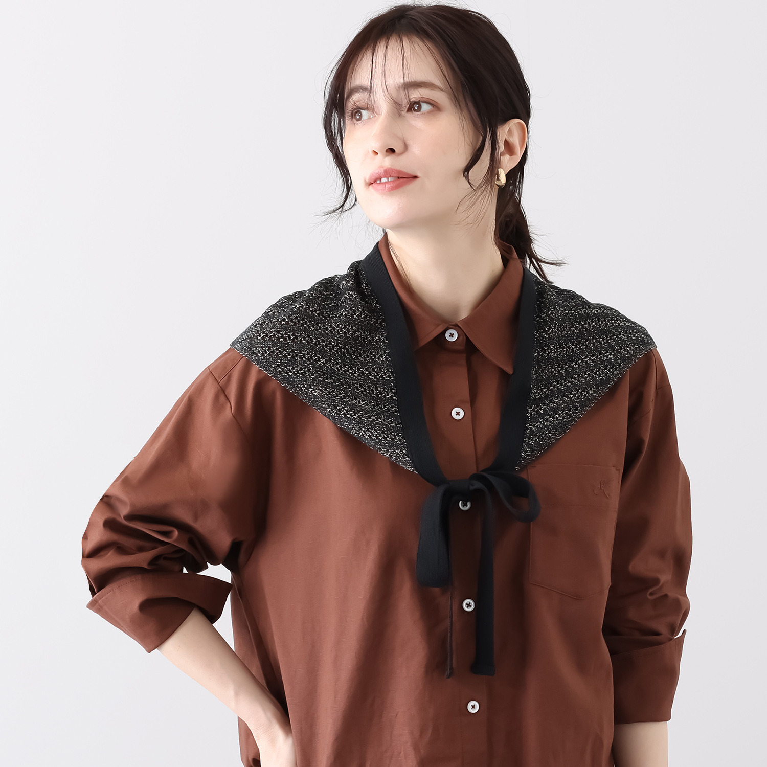 ベル・モード 日本製 綿混スクエアレースの 三角ニットストール