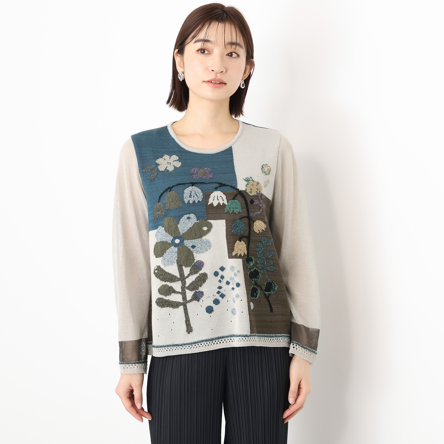 エム　アンド　キョウコ 花柄インターシャ プルオーバー