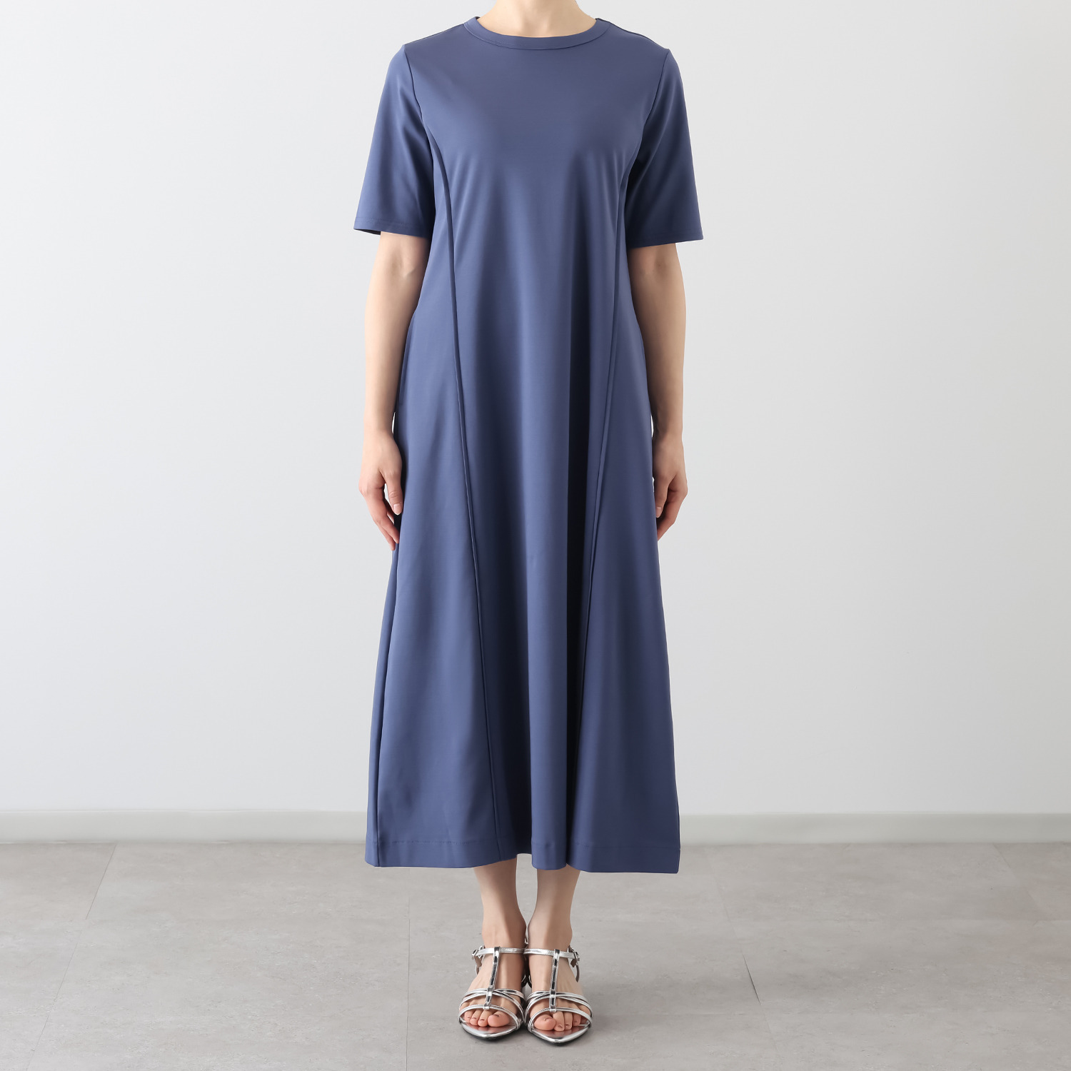 メゾンマザーマテリアル イタリアアルビニ社企画糸 ポンチワンピース