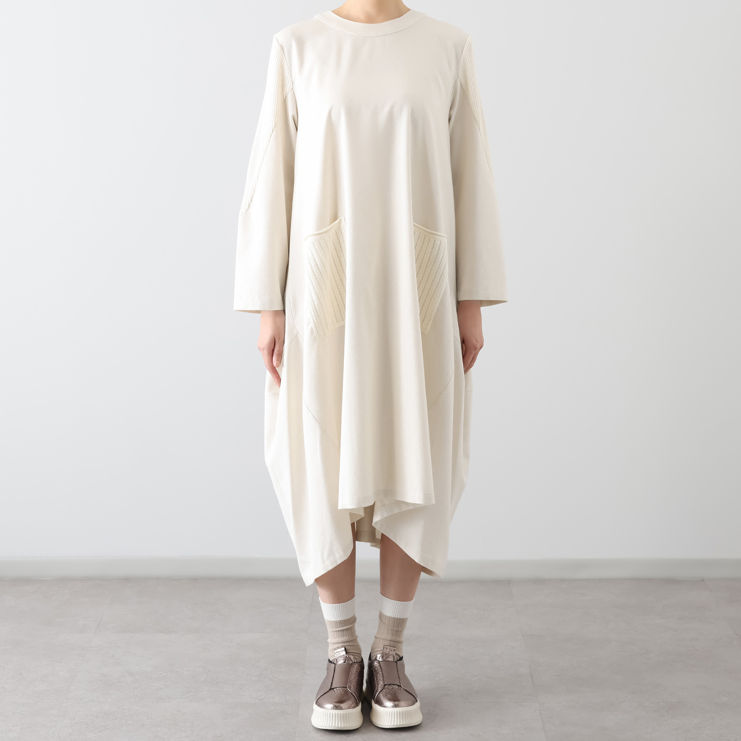 プラスエム 麻混素材 デザインワンピース