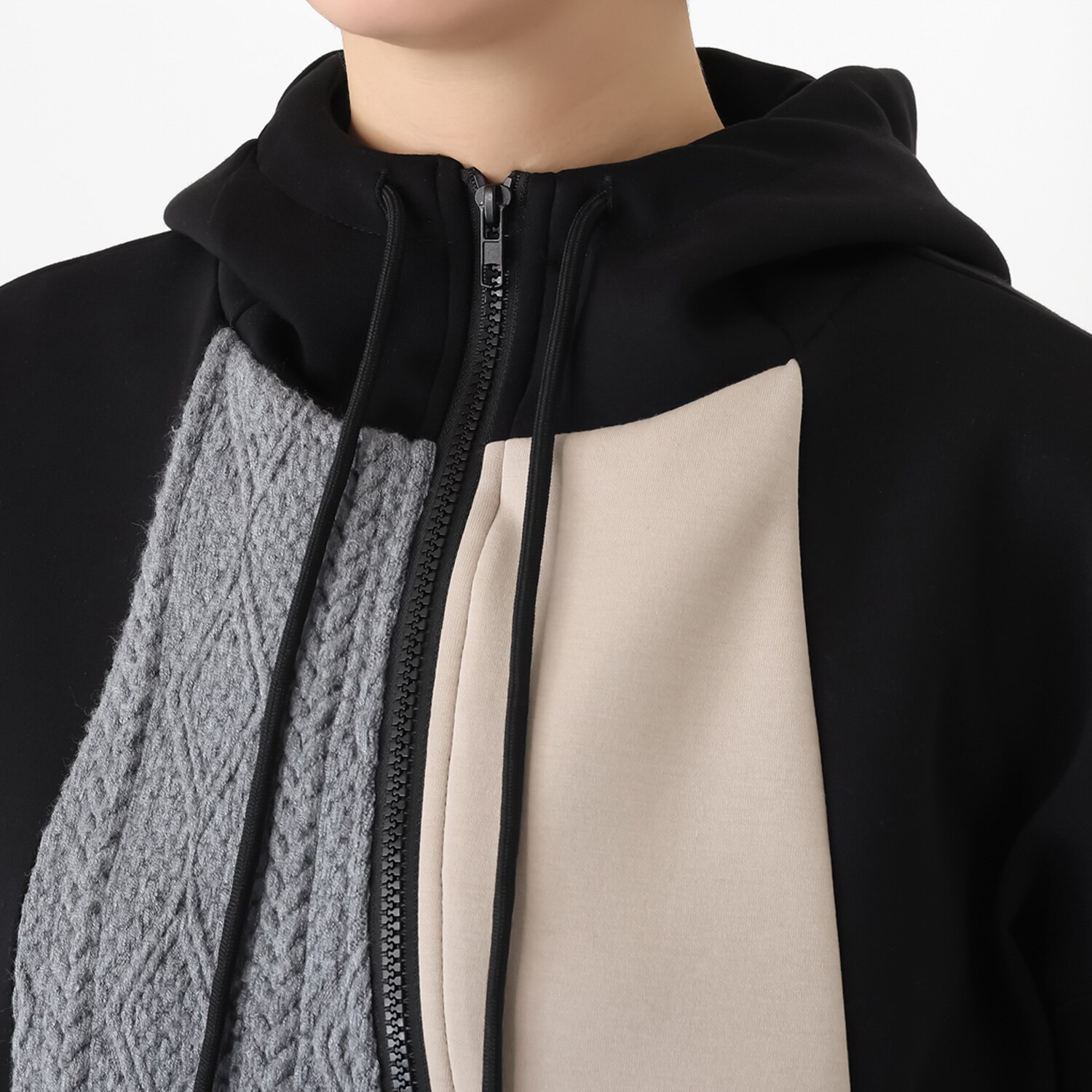 プラスエム 異素材切替 デザインパーカー