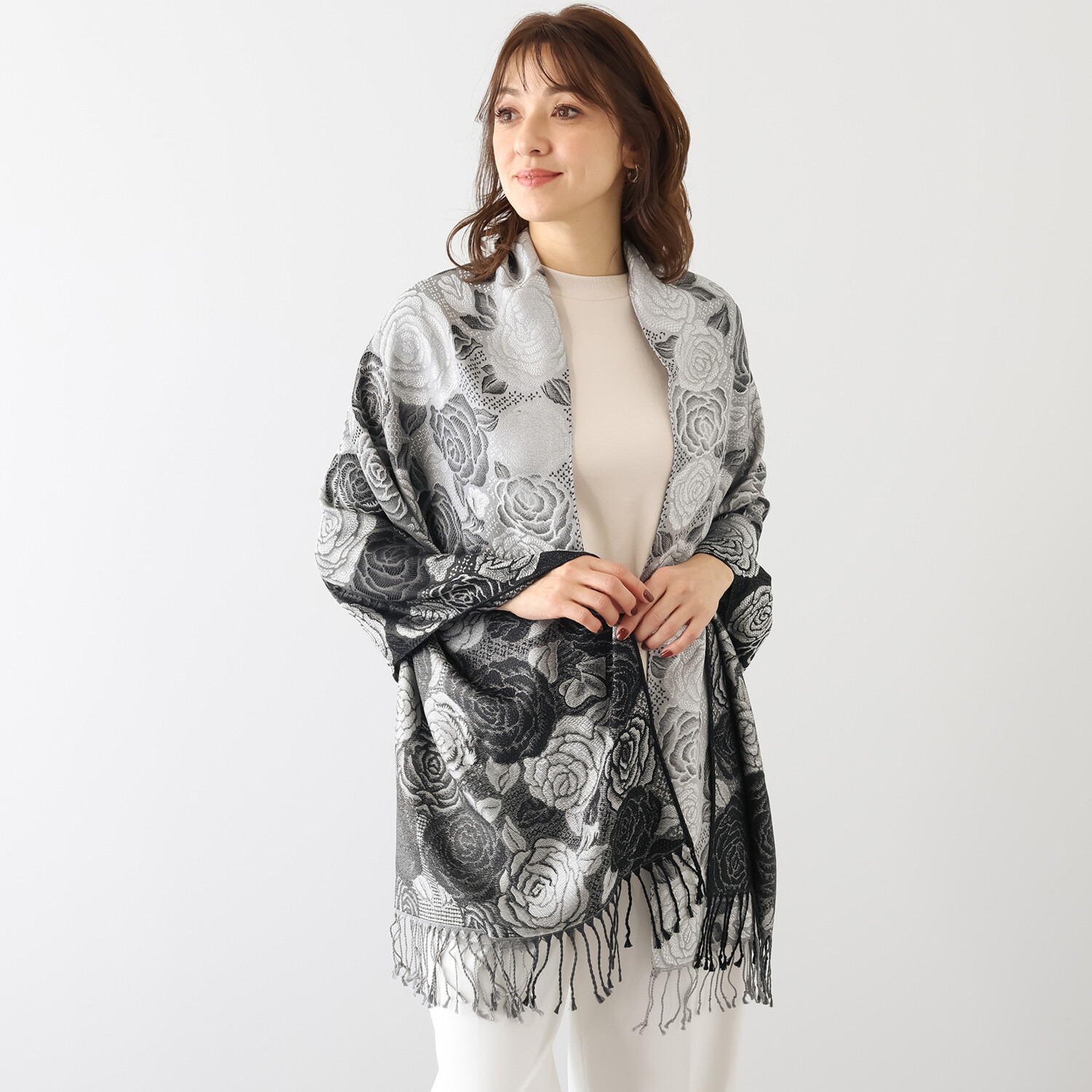 おぼろ織 シルク１００％ ストール ＜ローズガーデン柄＞