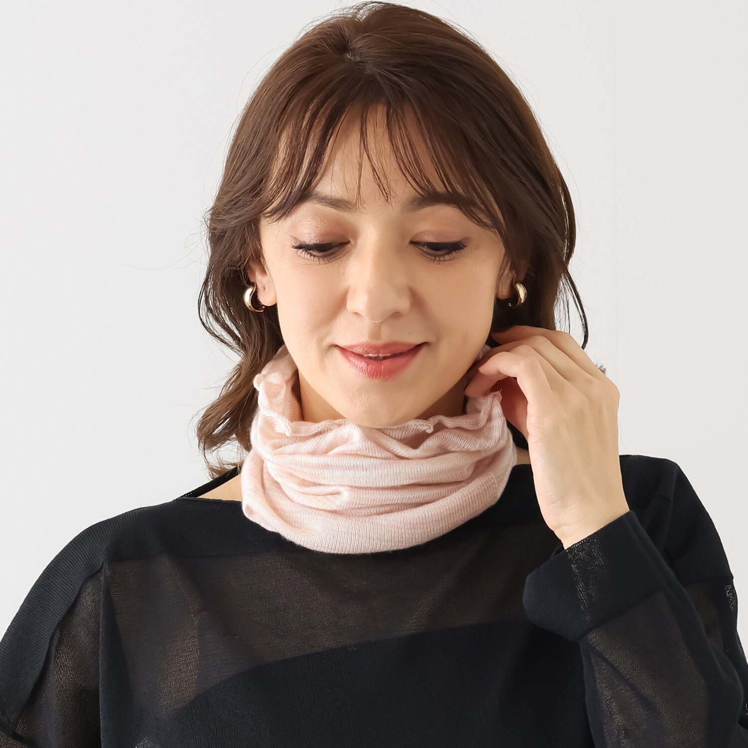 シルクに夢中 かすり糸で編んだ シルク１００％ ネックウォーマー