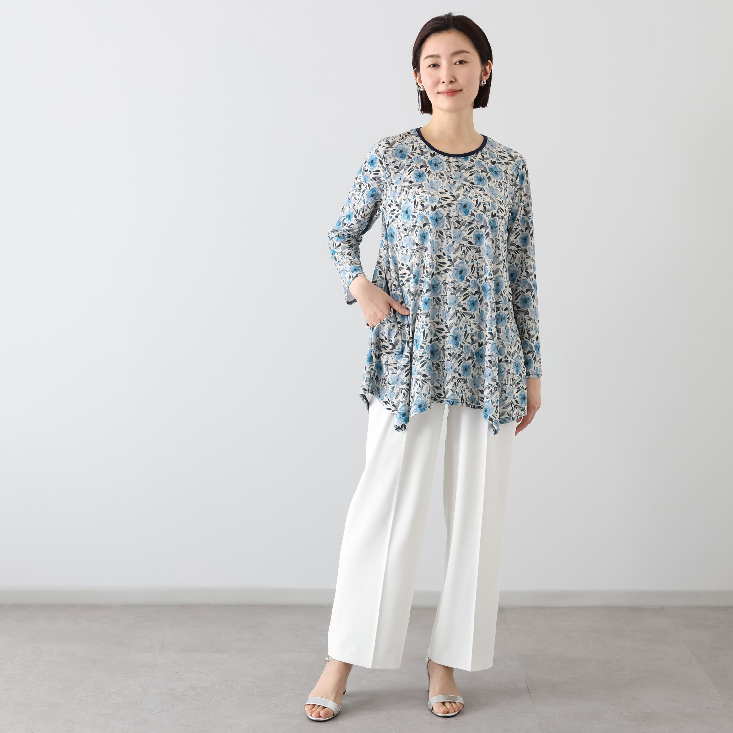 ダジュール 裾デザインカット プリントチュニック