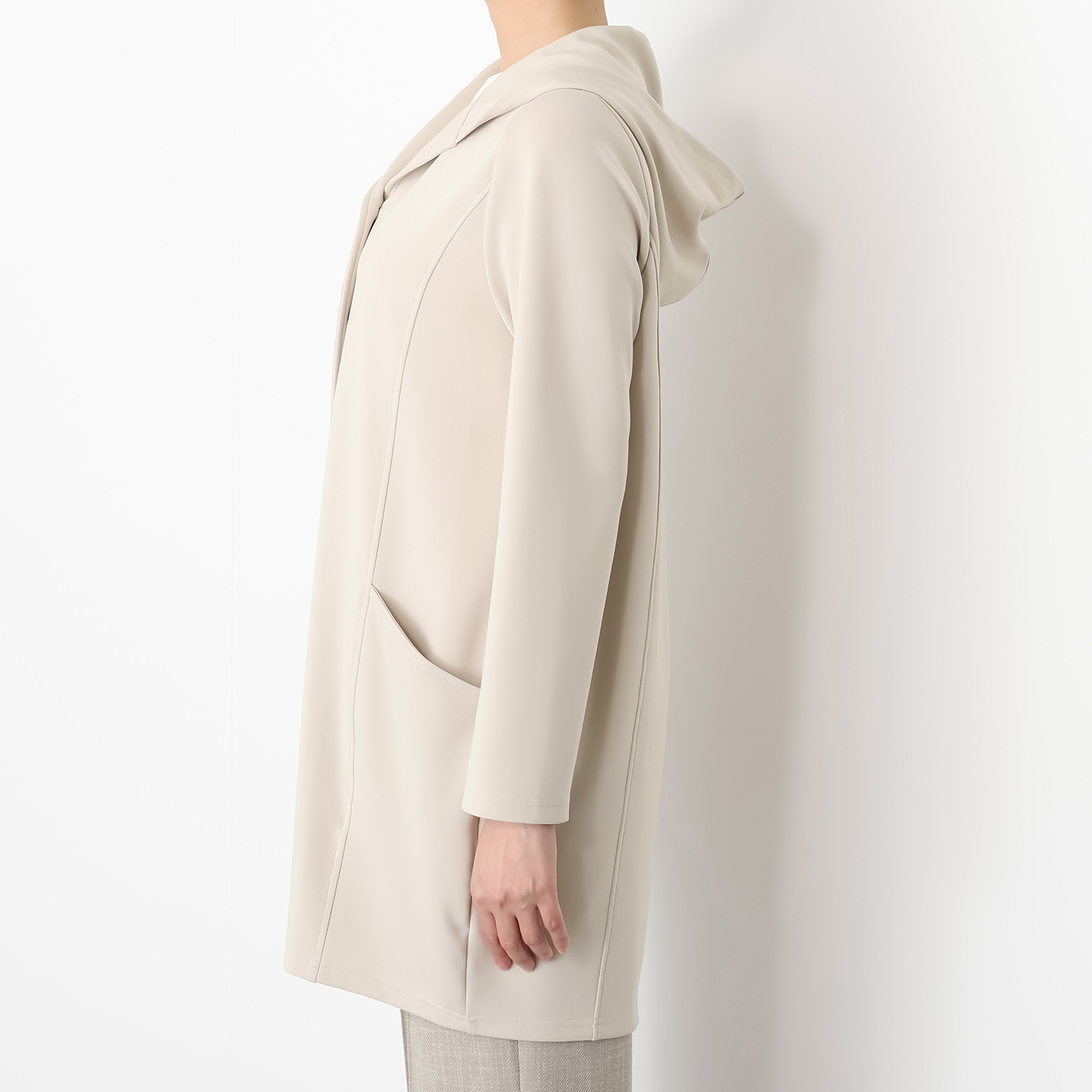 ダジュール しなやかな 万能フーディーコート