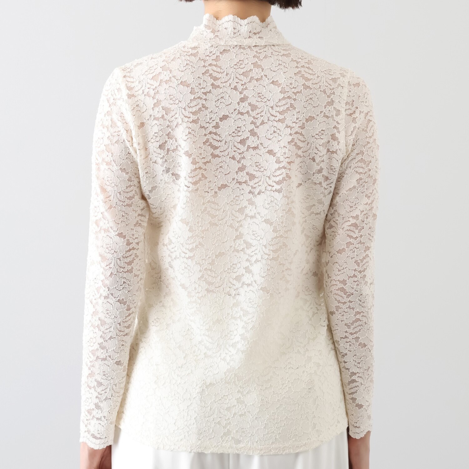 ダジュール フラワー柄 ストレッチレース プルオーバー