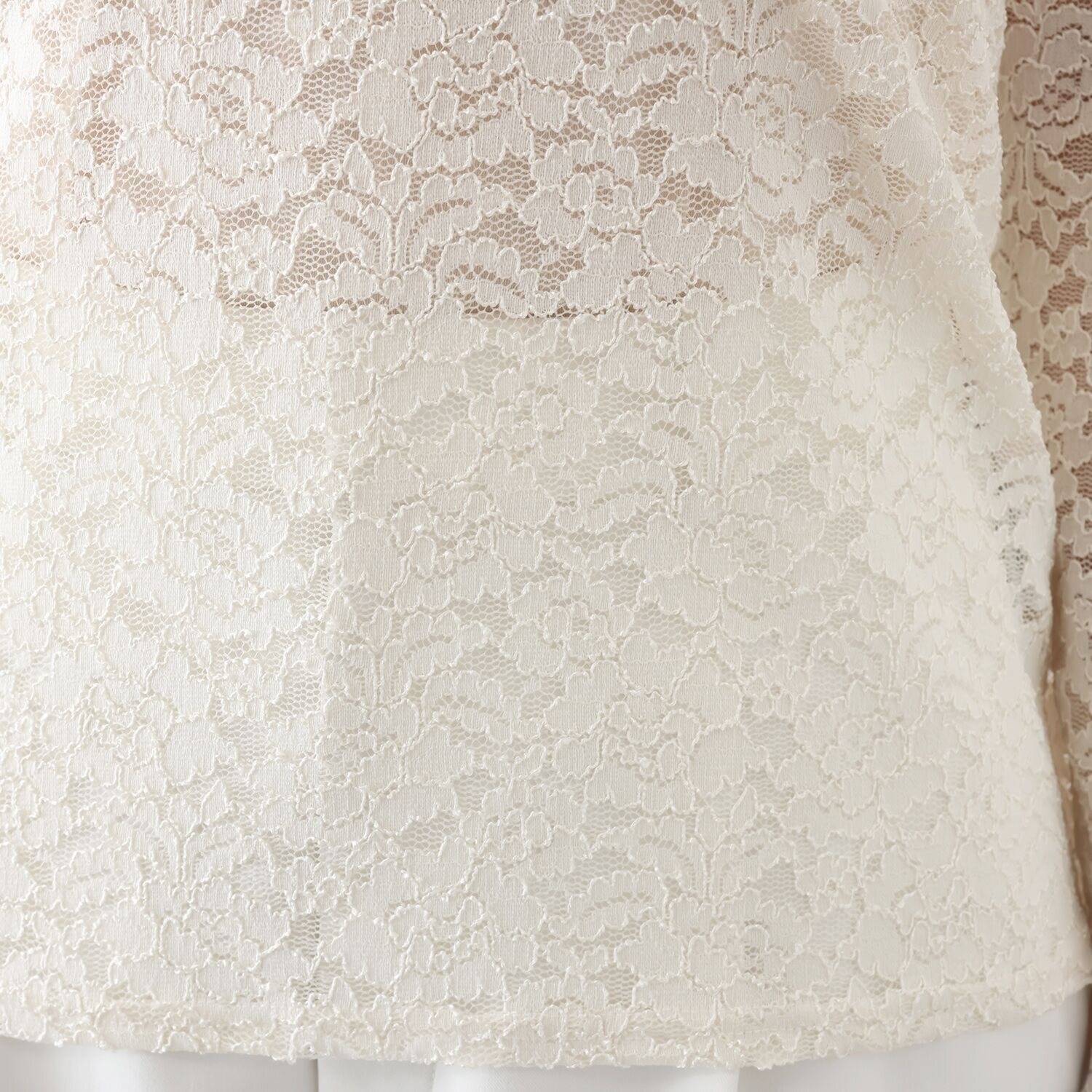 ダジュール フラワー柄 ストレッチレース プルオーバー