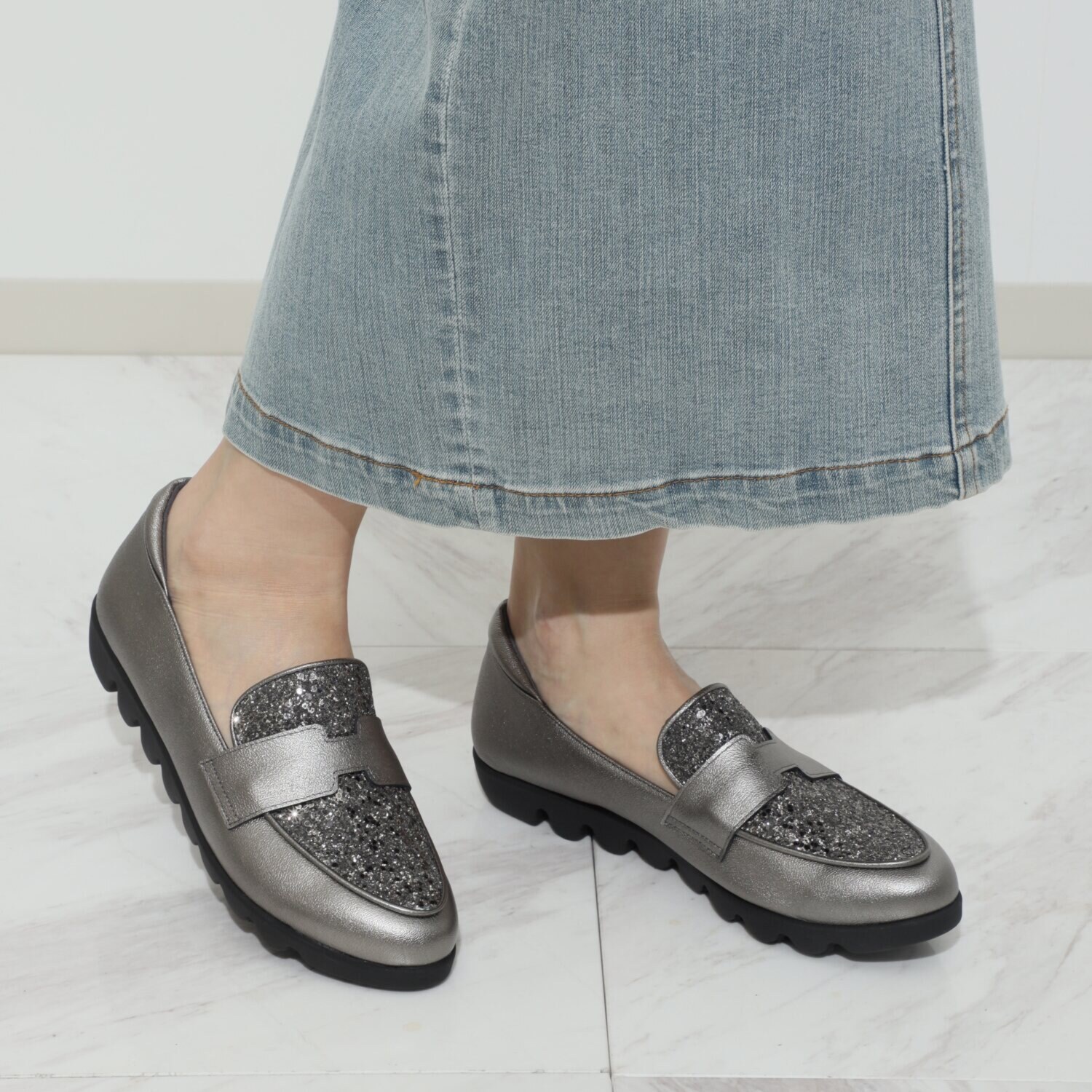 ヒルズアヴェニュー ＜日本製＞レザー グリッター リップルソールローファー