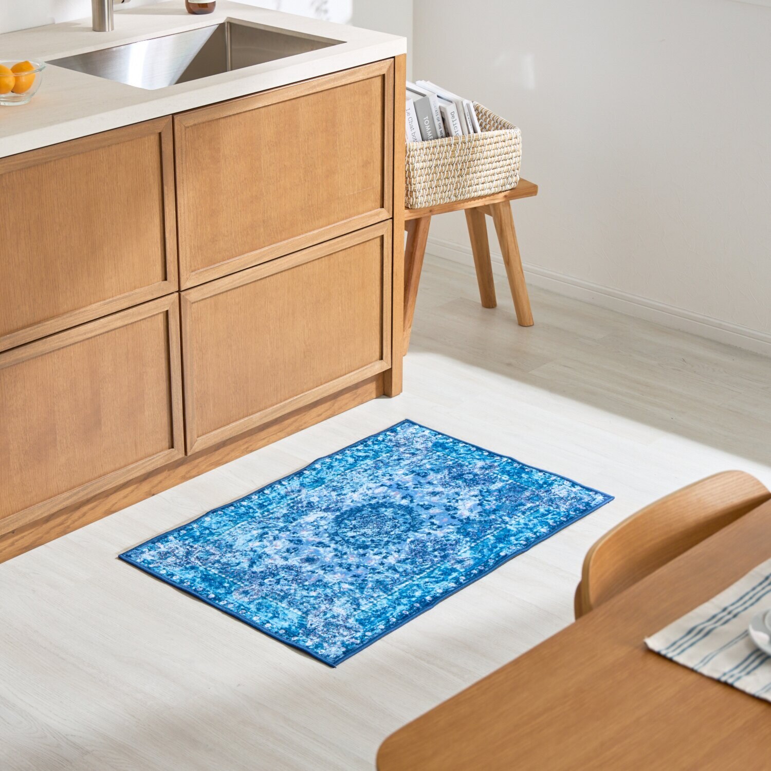 はっ水加工付 ペルシャンデザイン マット “サンティエラ” ＜６０×９０ｃｍ＞