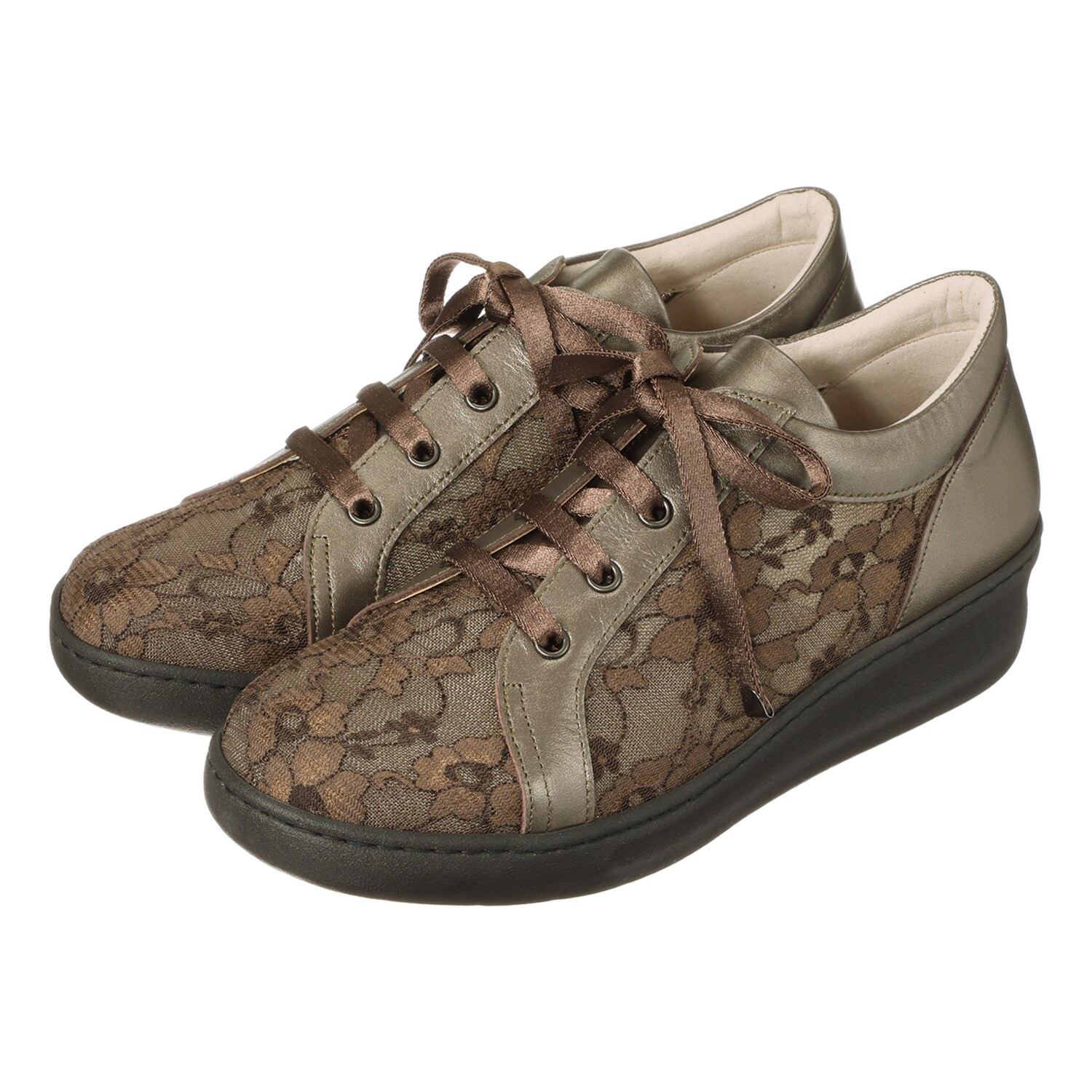 ミスキョウコ 日本製 ソフト牛革 フラワーレース オパンケスニーカー