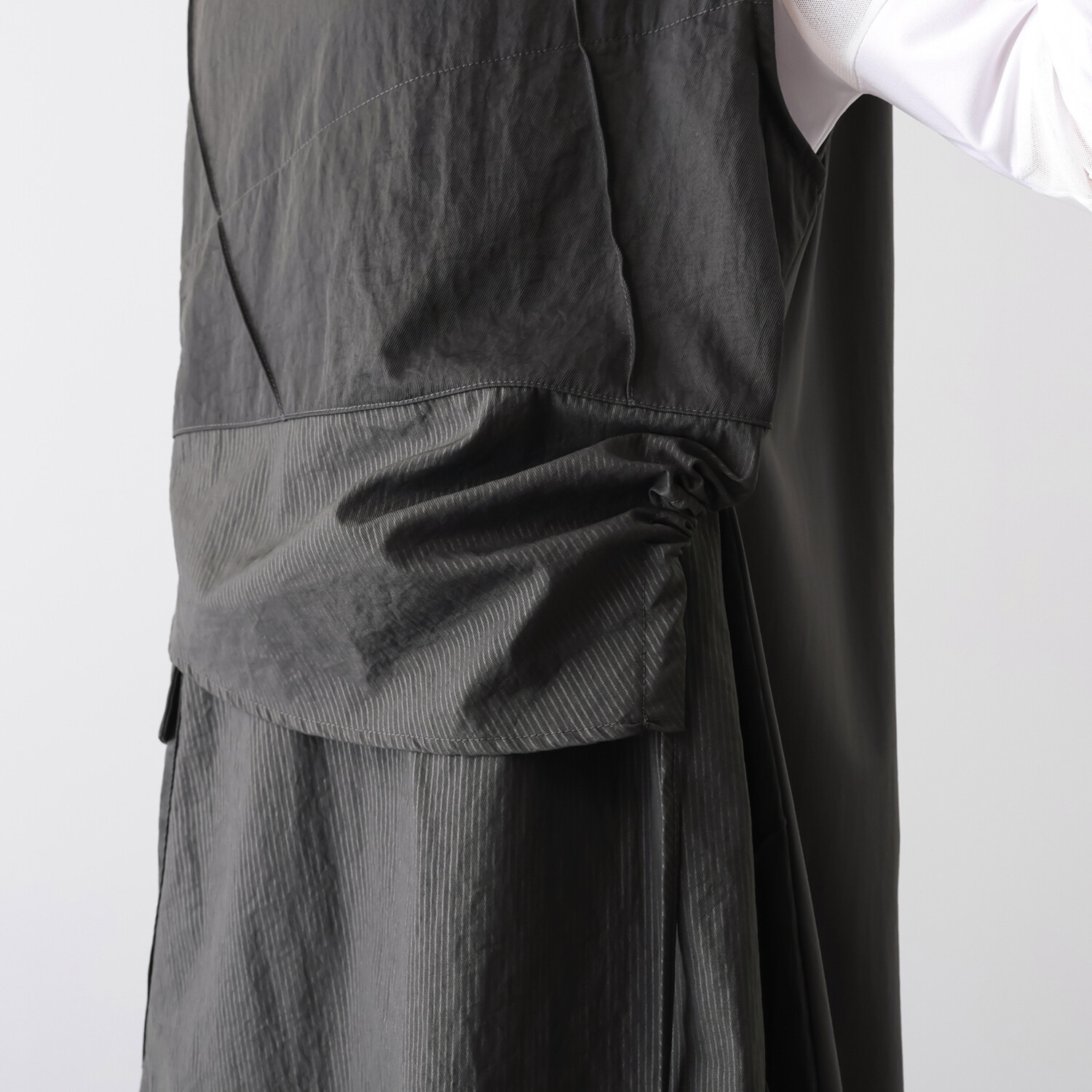 コイビトミサキ　ブラック 異素材切替 ノースリーブ ワンピース